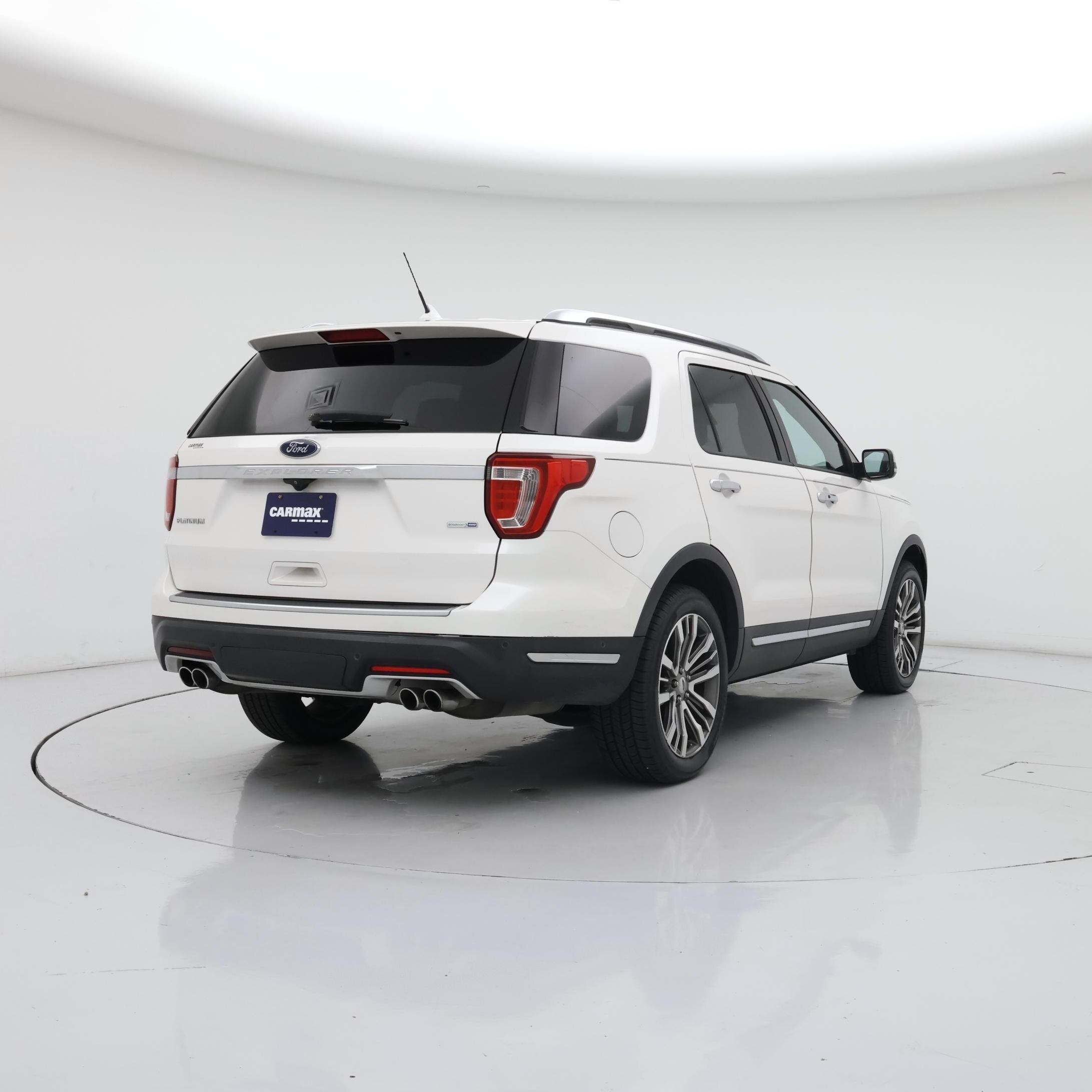 Thumbnail: 2018 Ford Explorer - 8