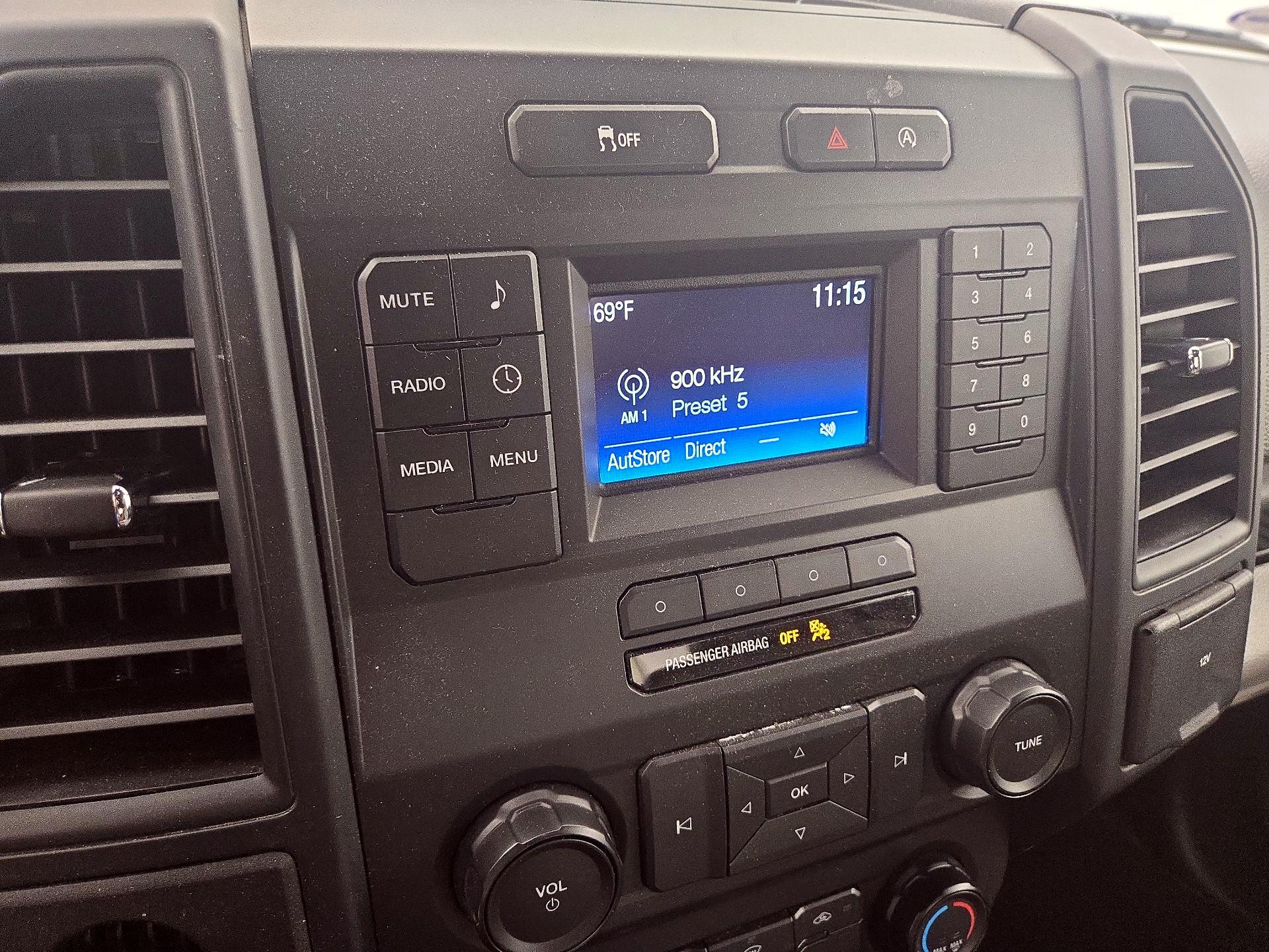 Thumbnail: 2019 Ford F-150 - 14