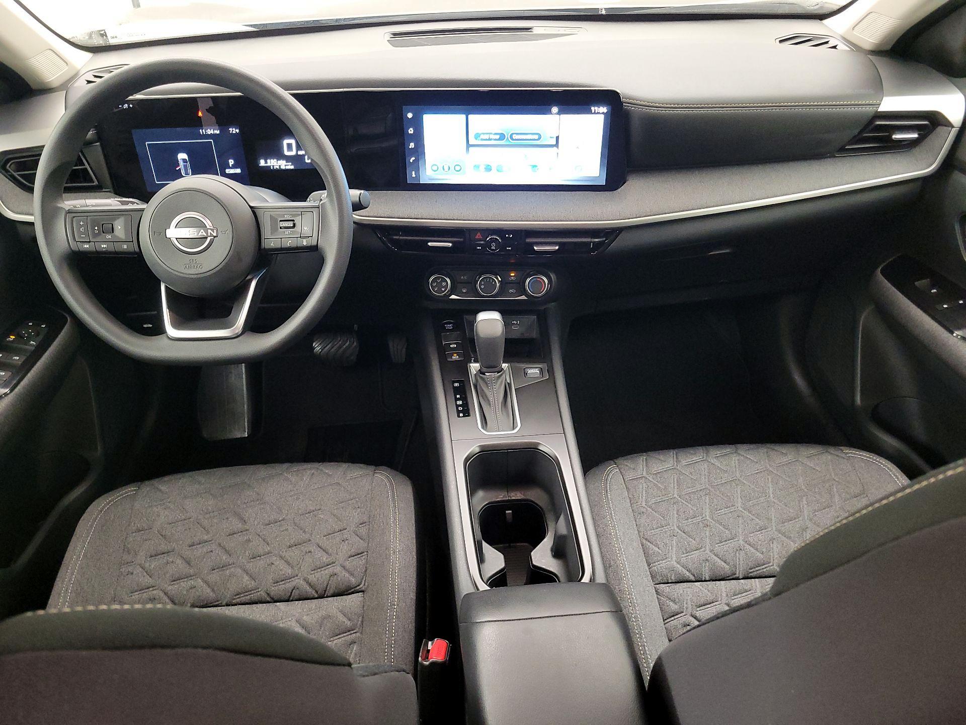 Thumbnail: 2025 Nissan Kicks - 9