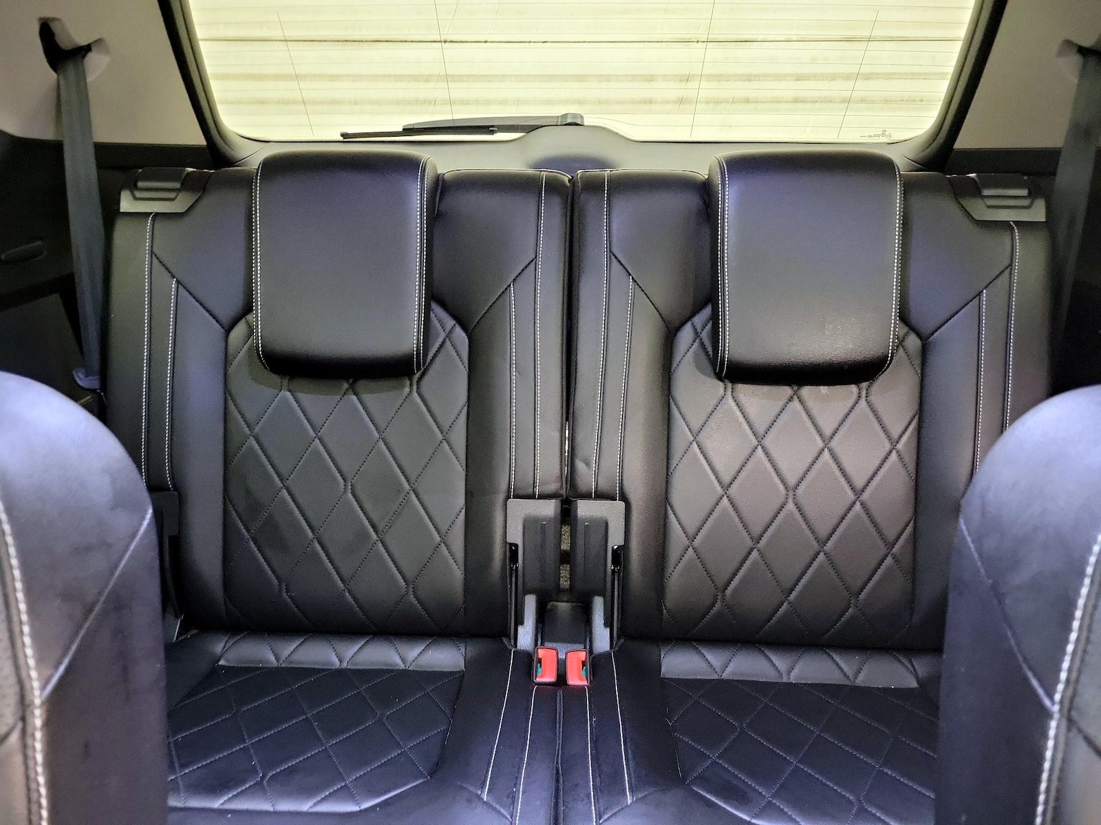 2024 Volkswagen Atlas SEL Premium R-Line - Photo 23