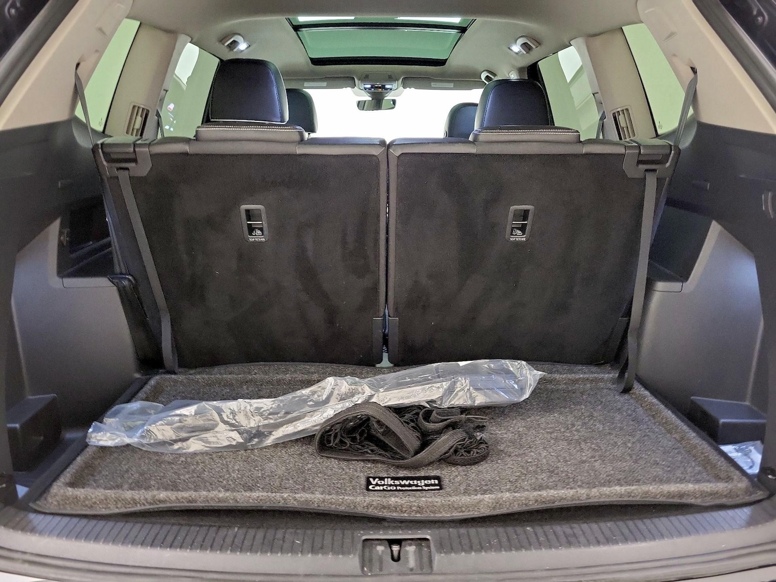 2024 Volkswagen Atlas SEL Premium R-Line - Photo 24