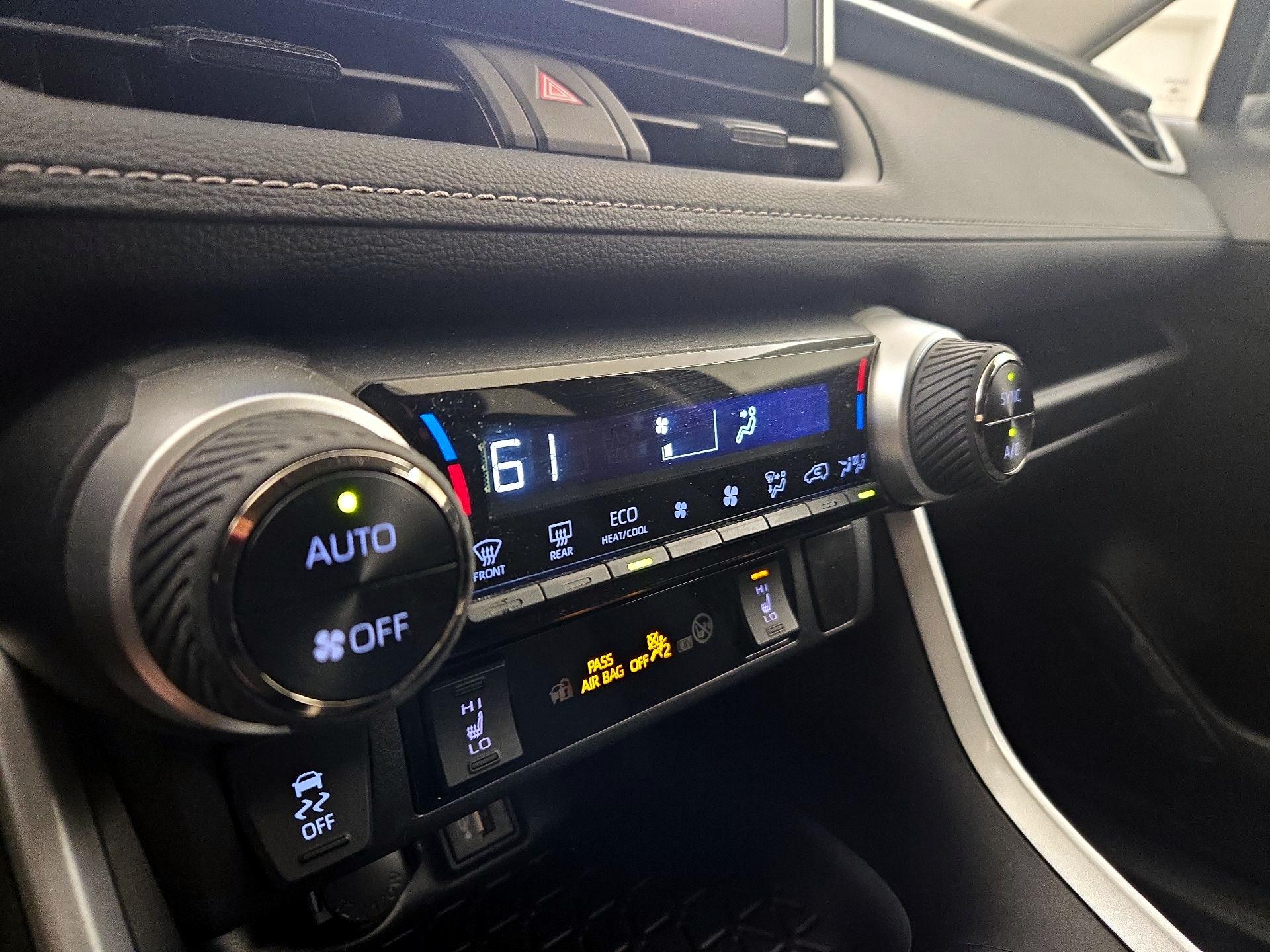 Thumbnail: 2024 Toyota RAV4 - 16
