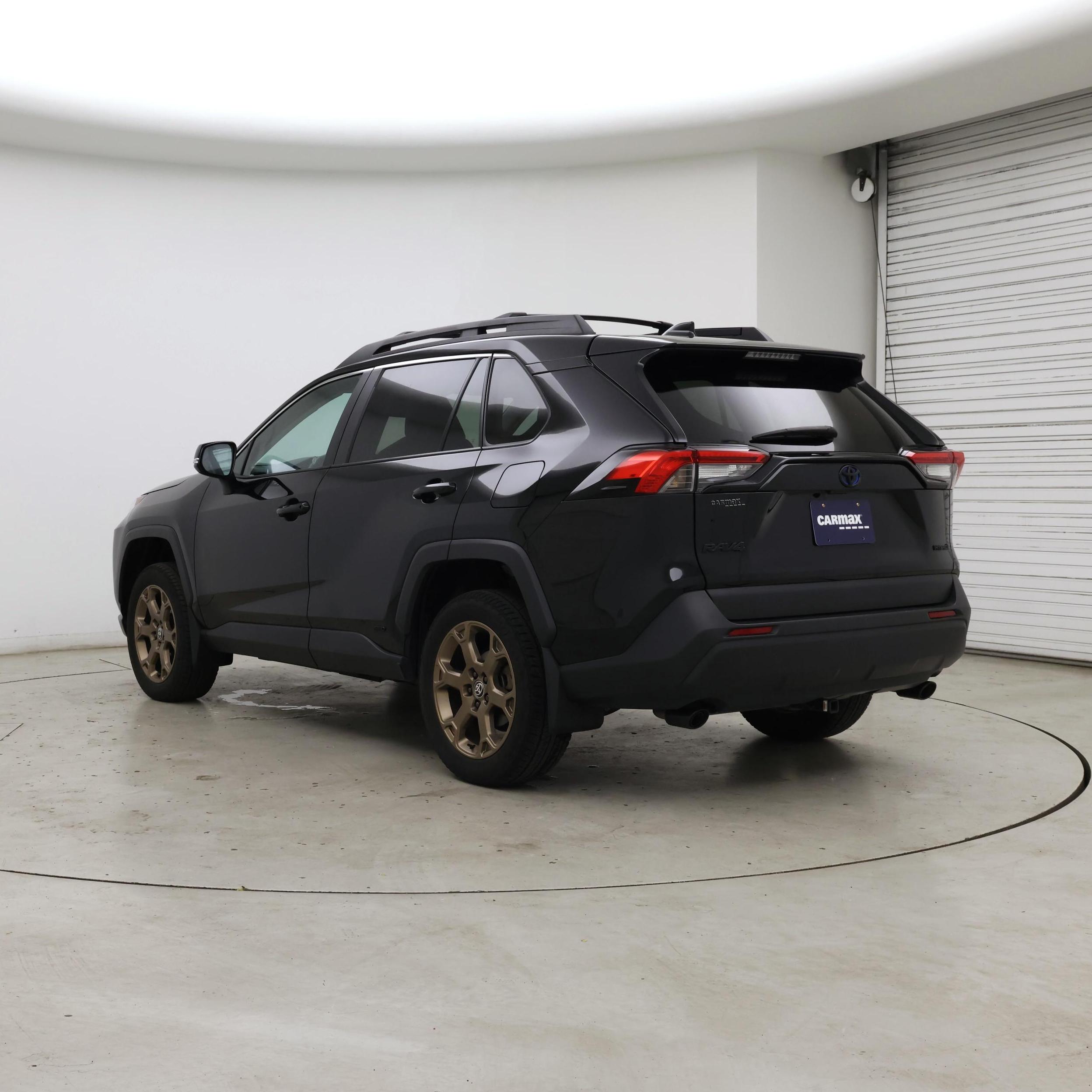 Thumbnail: 2024 Toyota RAV4 - 2