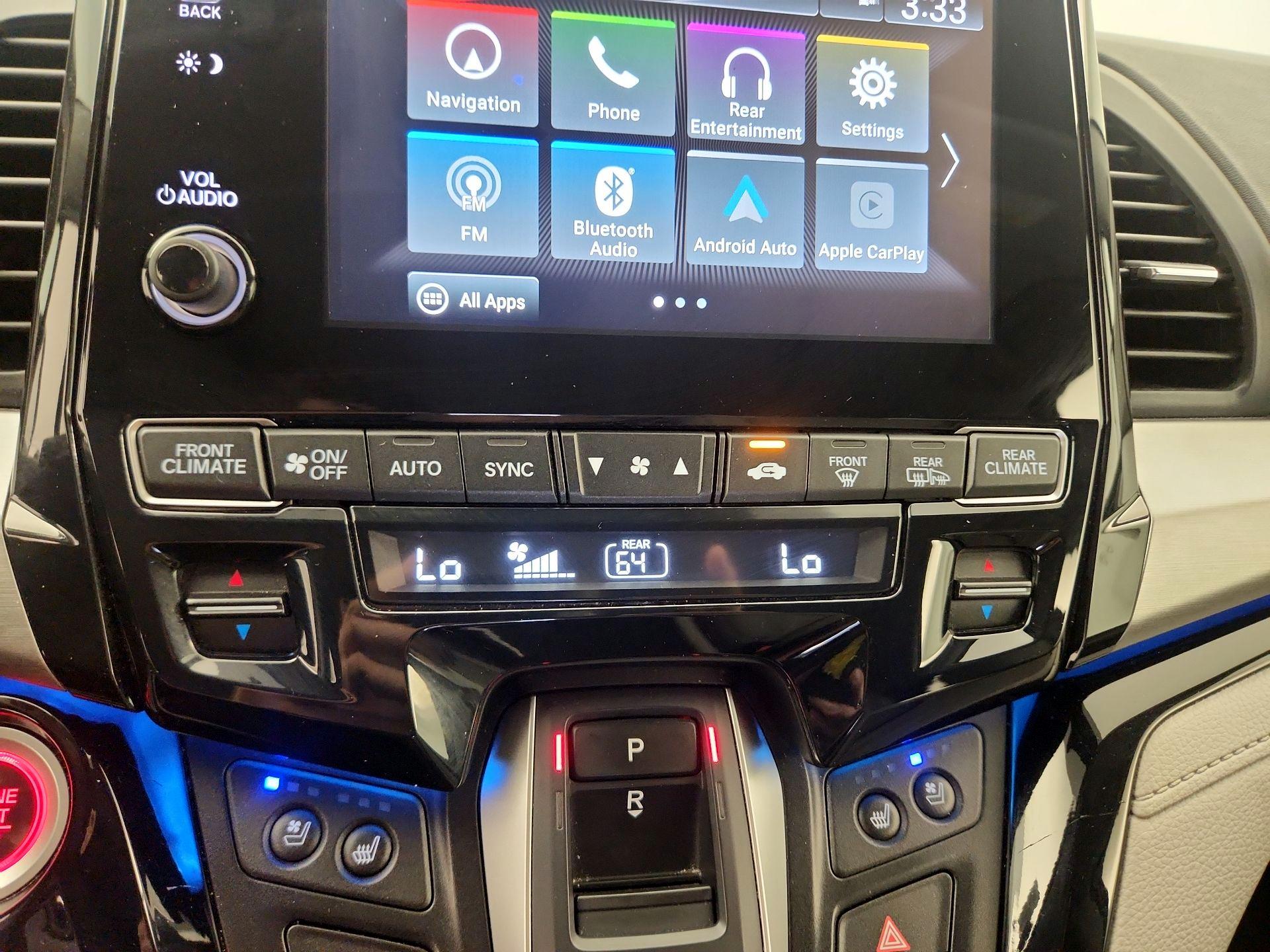 Thumbnail: 2018 Honda Odyssey - 16
