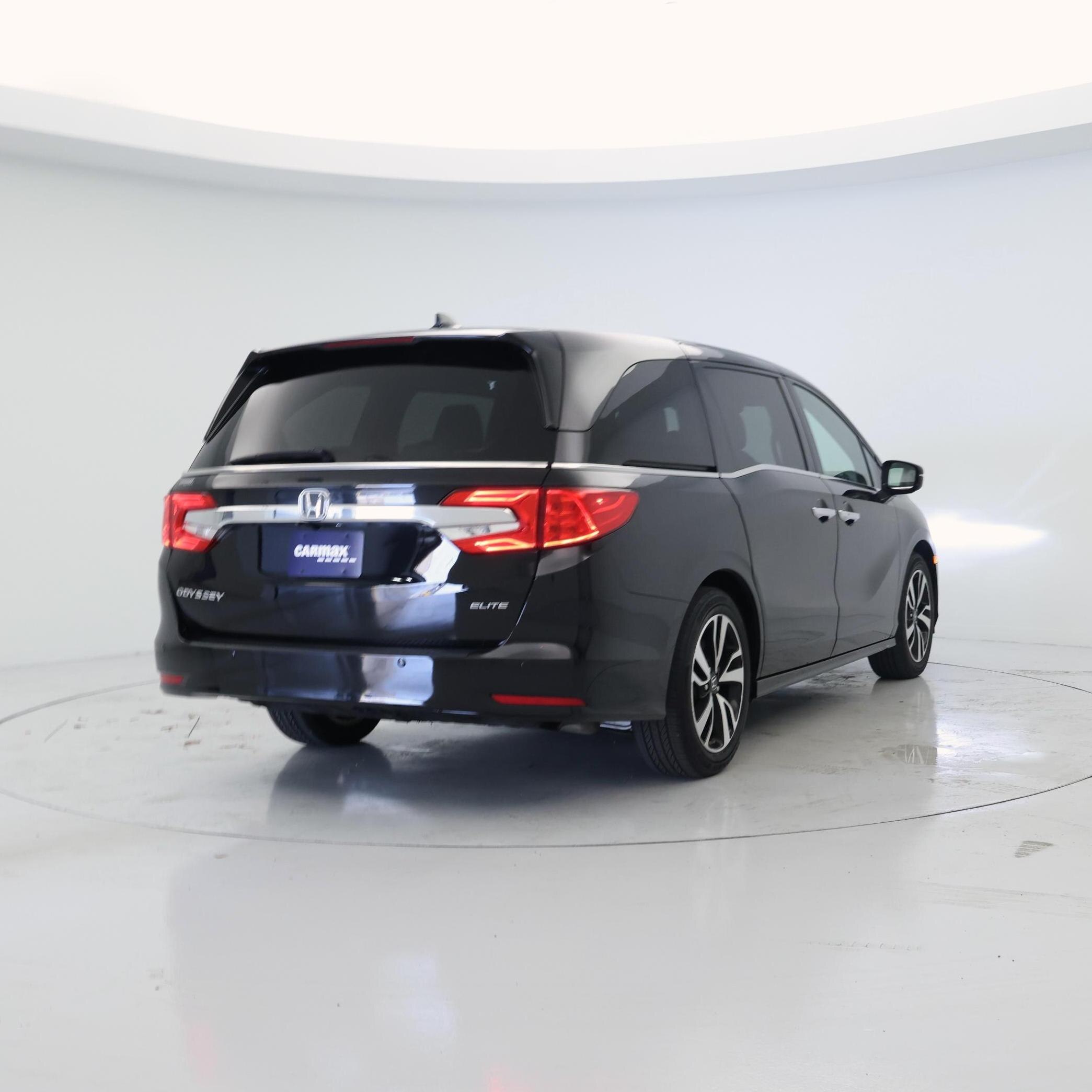 Thumbnail: 2018 Honda Odyssey - 8