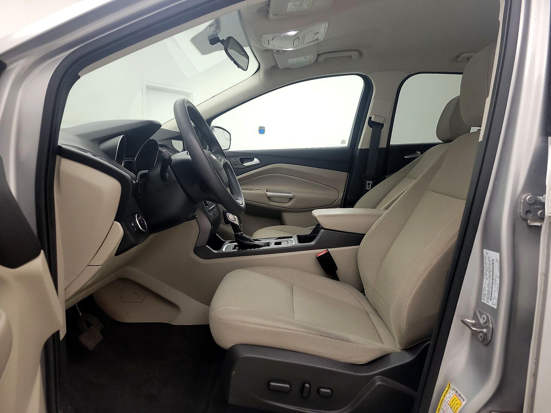 Thumbnail: 2019 Ford Escape - 11