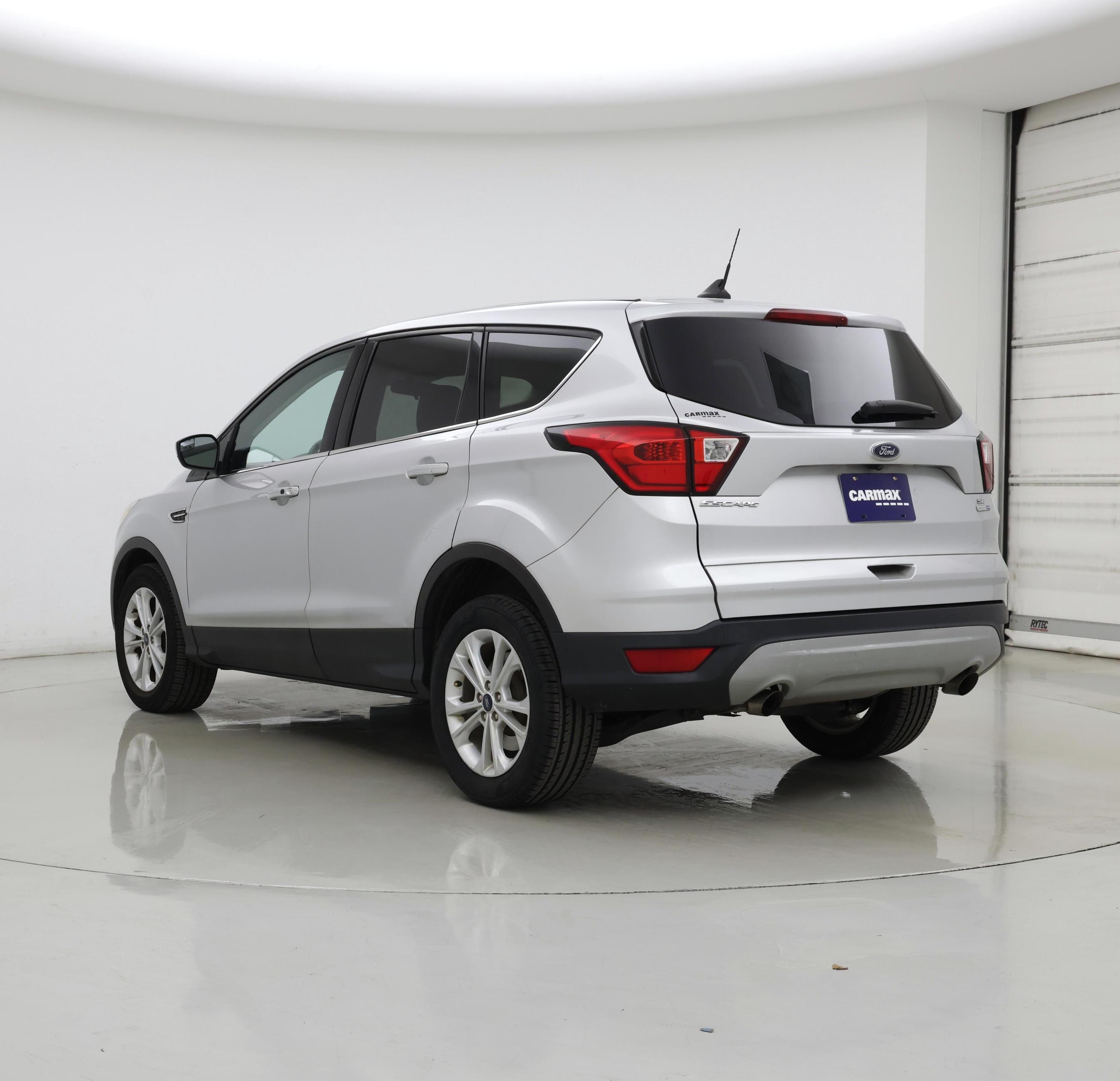 Thumbnail: 2019 Ford Escape - 2