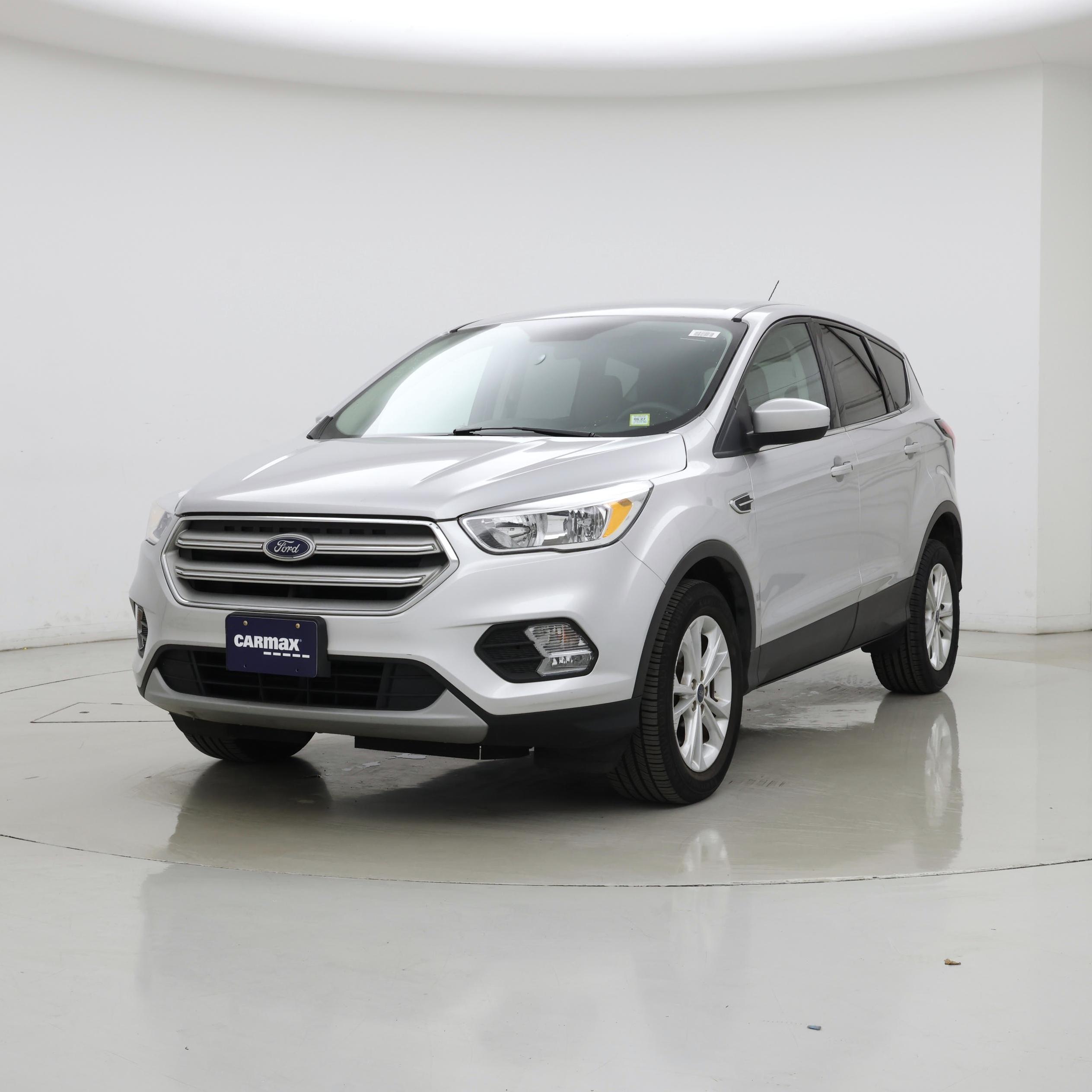 Thumbnail: 2019 Ford Escape - 4