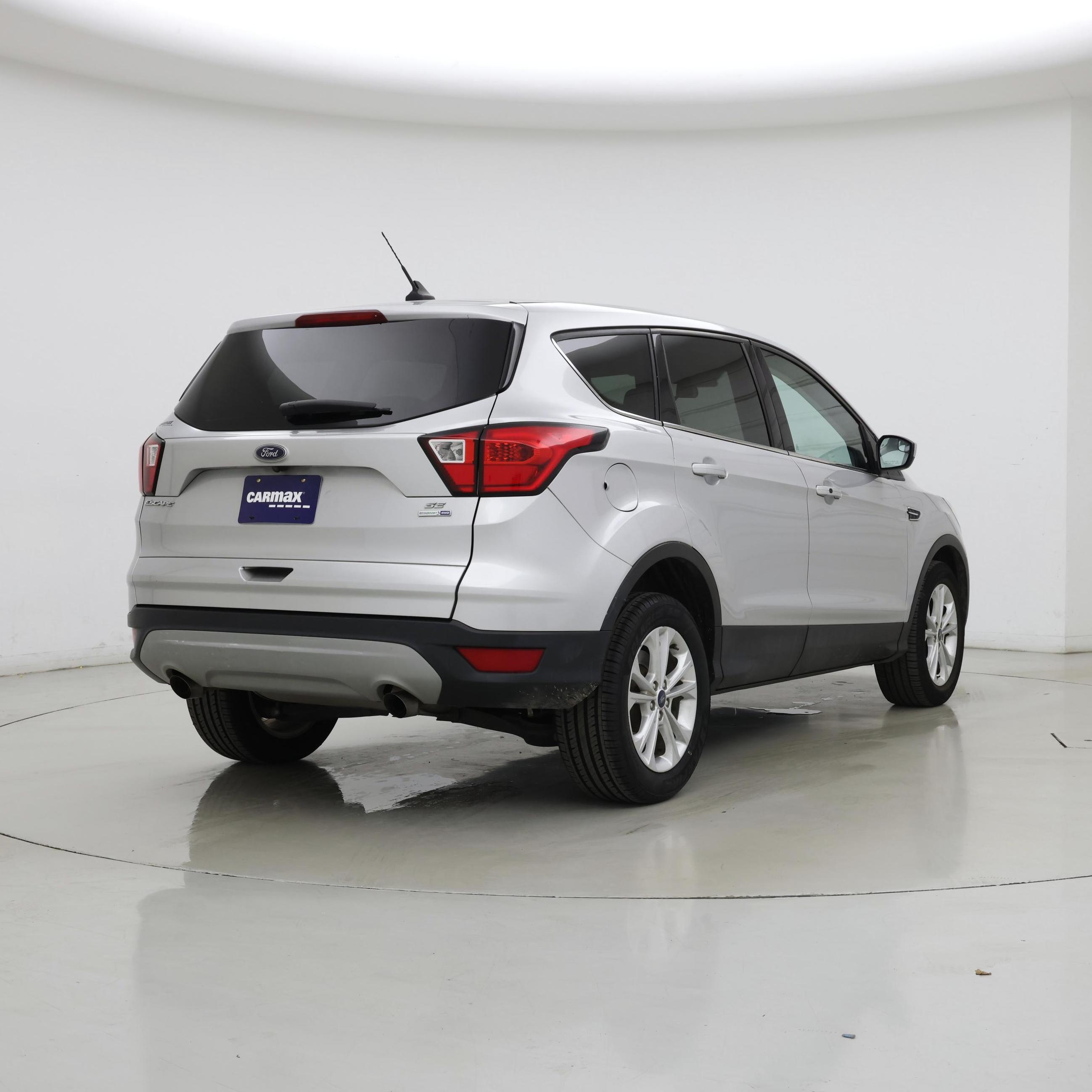 Thumbnail: 2019 Ford Escape - 8