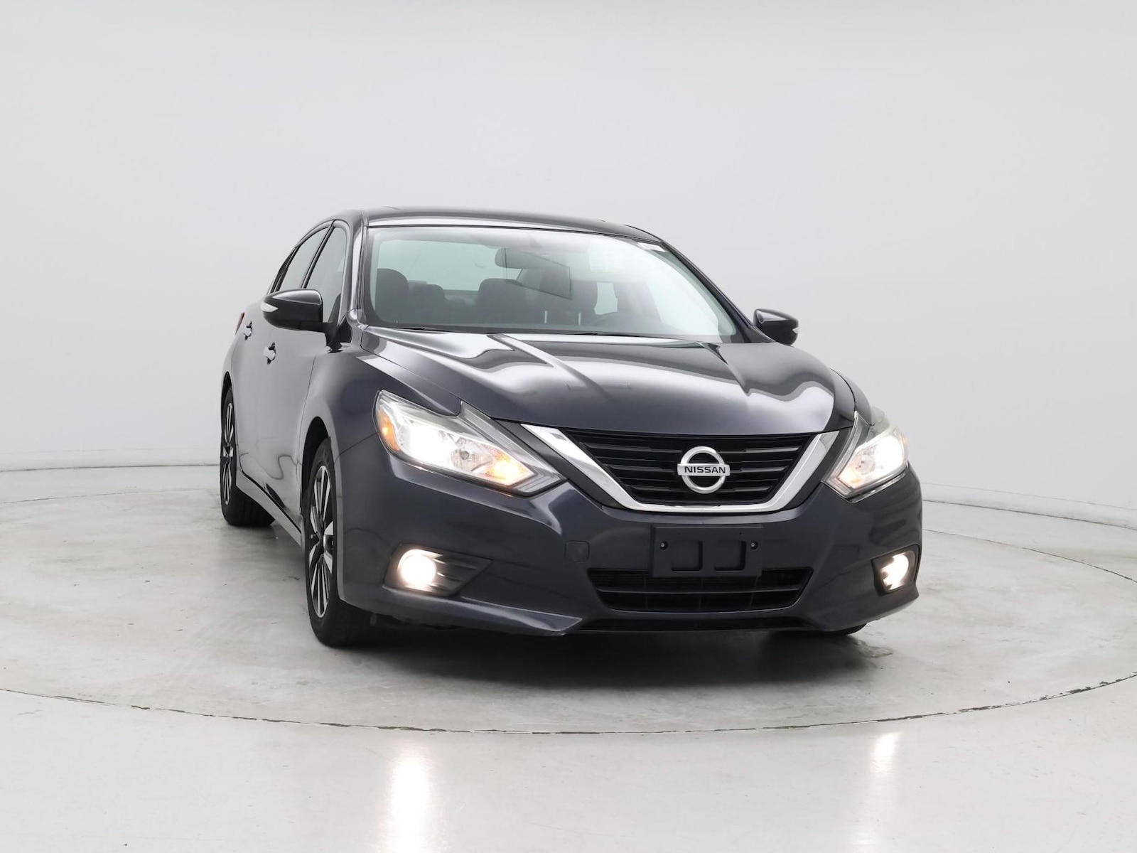 2018 Nissan Altima SV - Photo 6