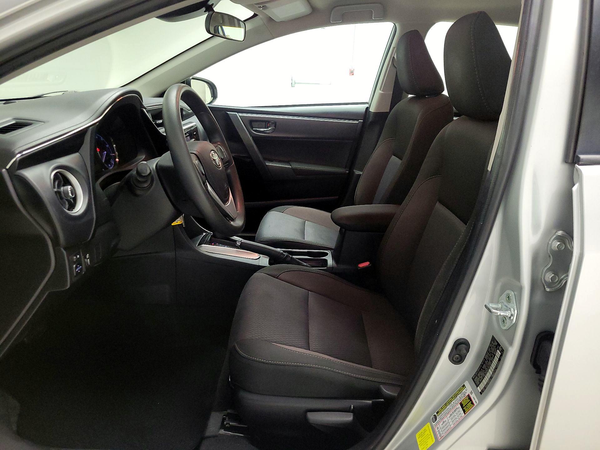 Thumbnail: 2017 Toyota Corolla - 11