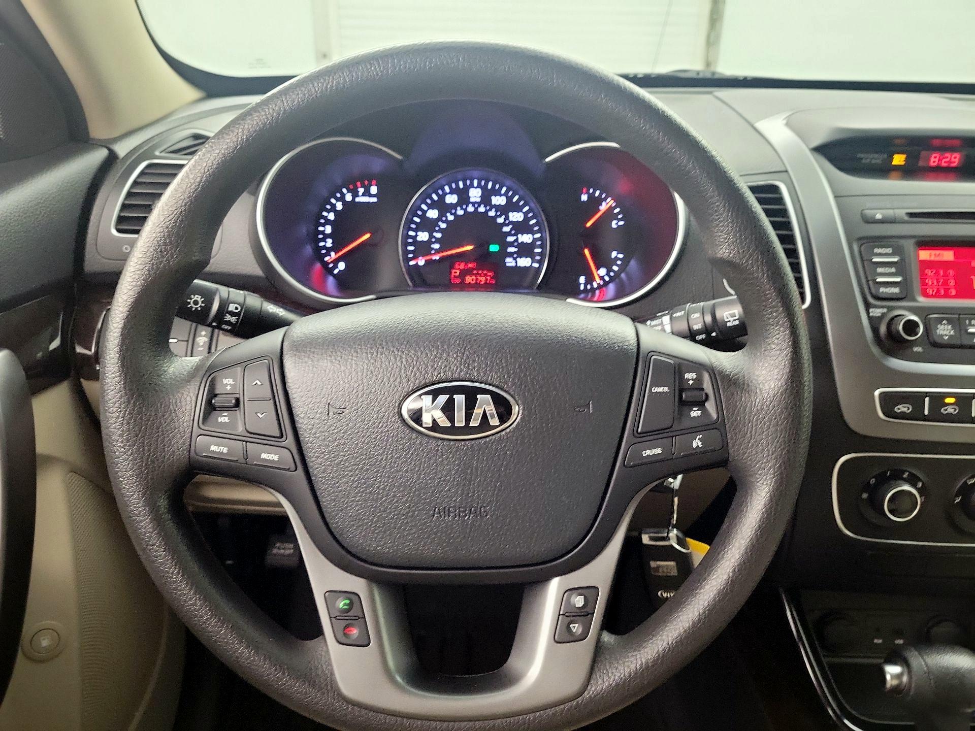 Thumbnail: 2014 Kia Sorento - 10
