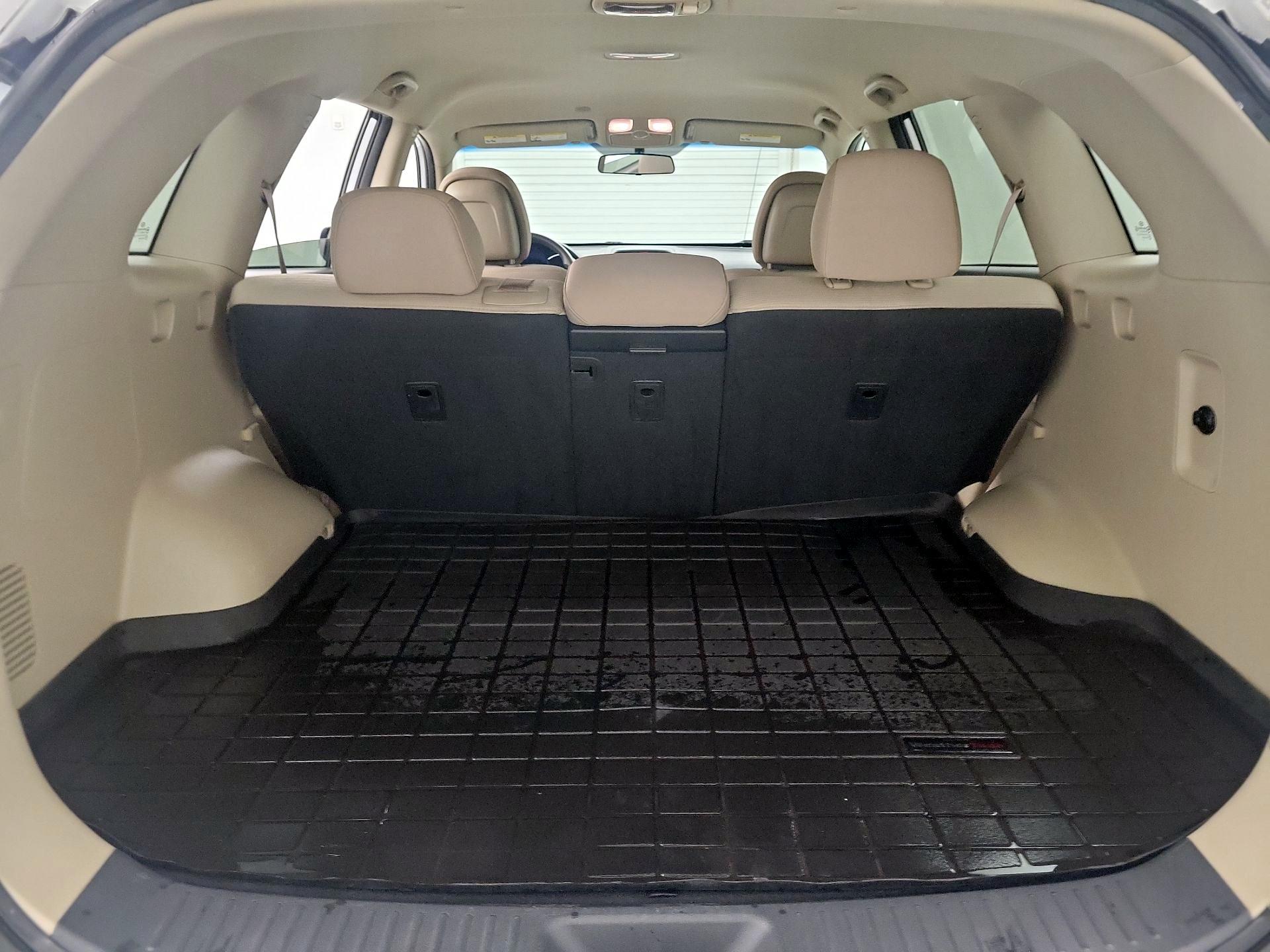 Thumbnail: 2014 Kia Sorento - 19