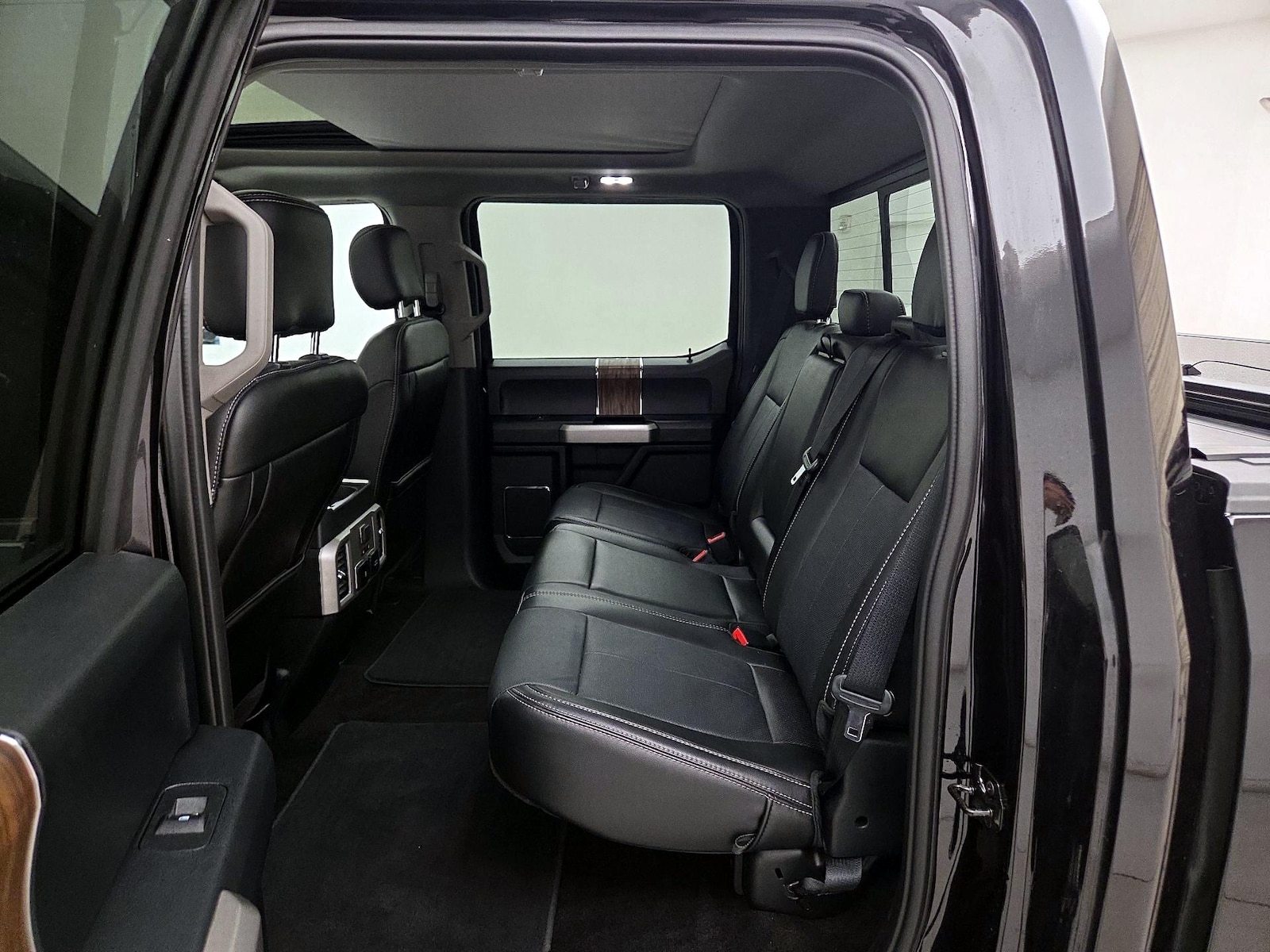 2019 Ford F-150 Lariat - Photo 20