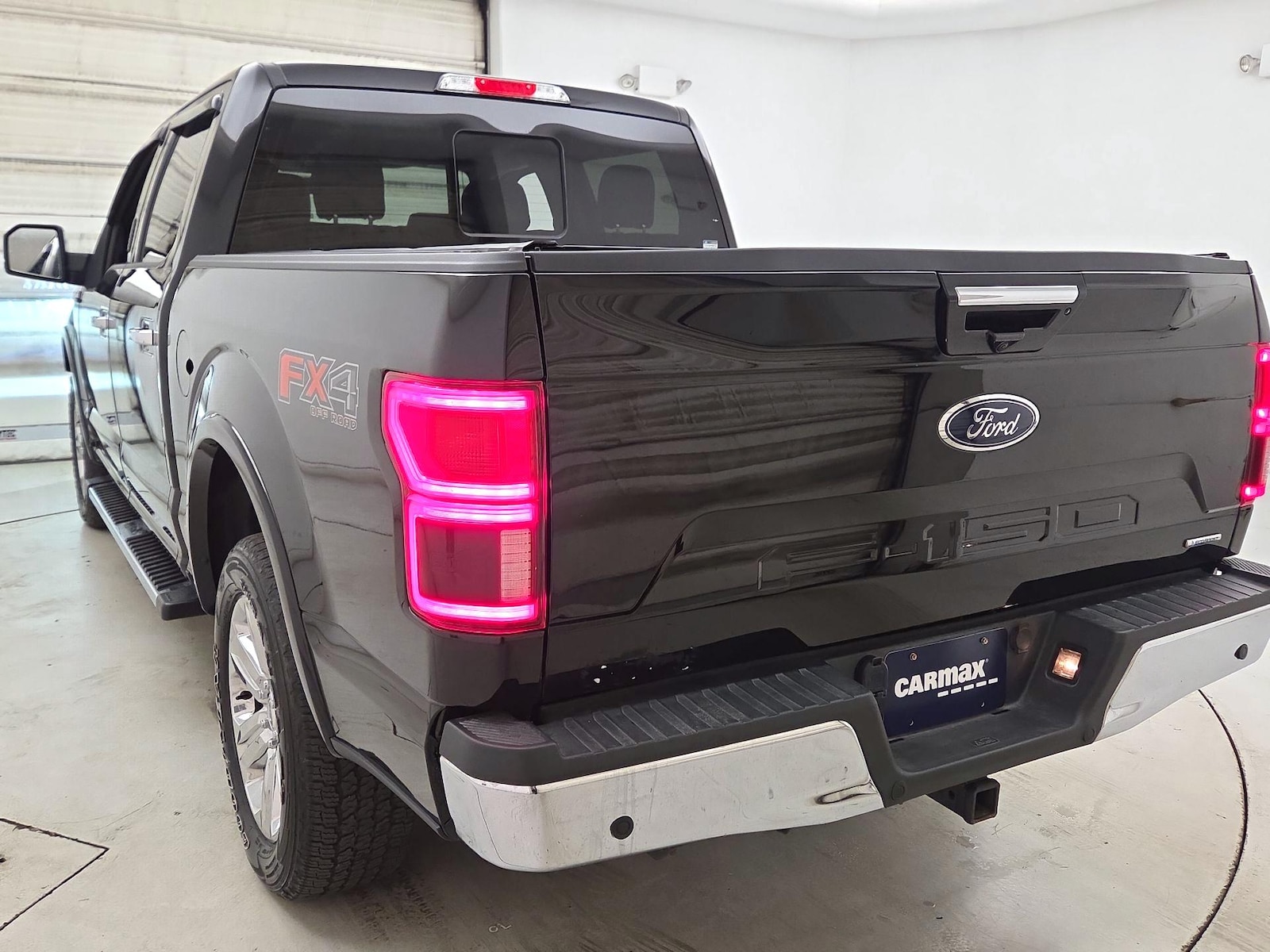 2019 Ford F-150 Lariat - Photo 7