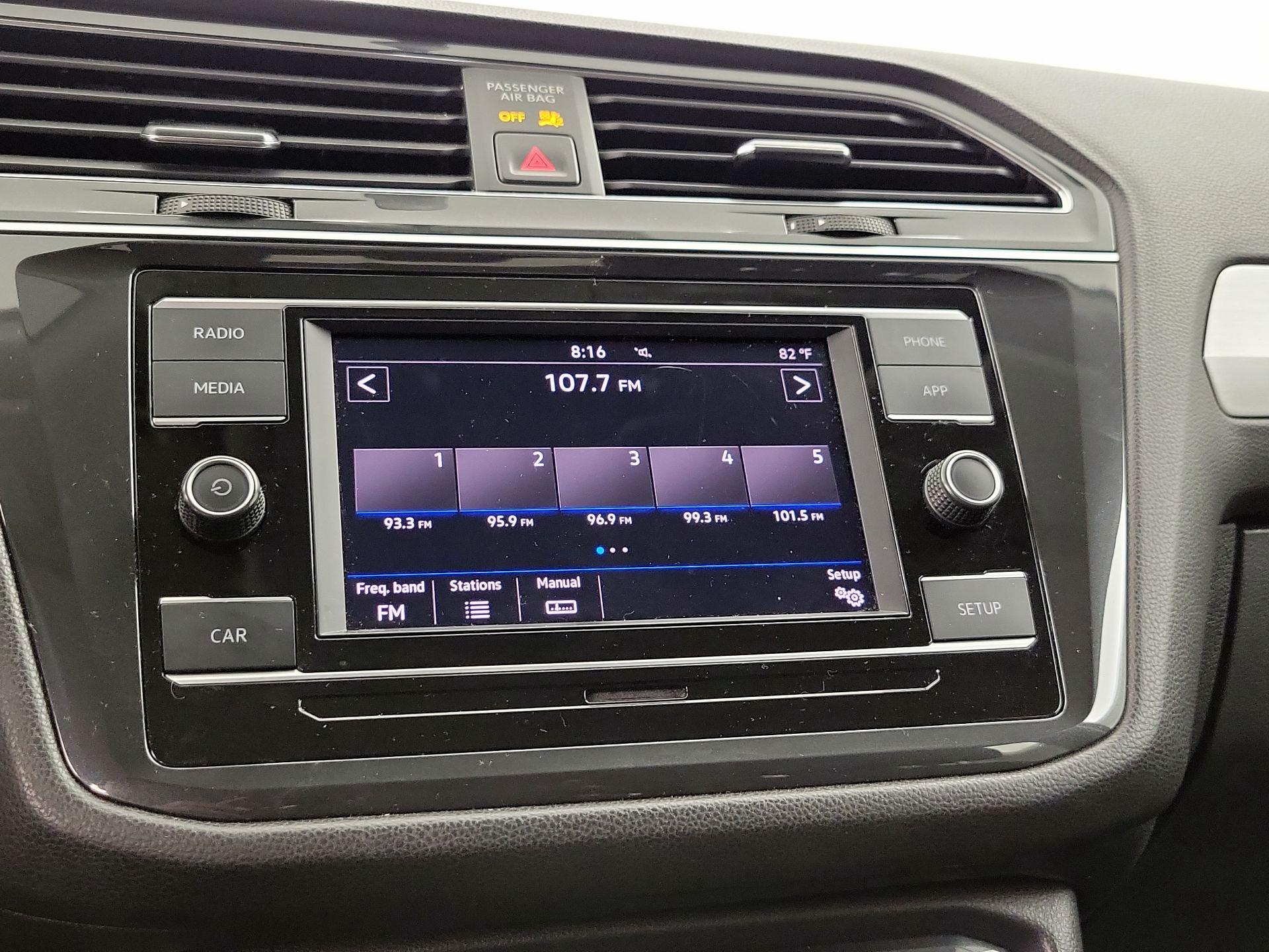 Thumbnail: 2019 Volkswagen Tiguan - 15