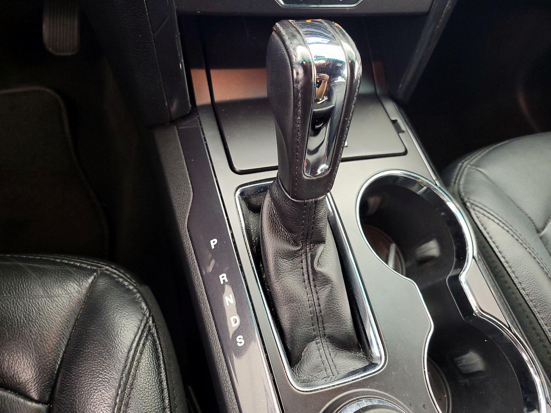 Thumbnail: 2017 Ford Explorer - 18