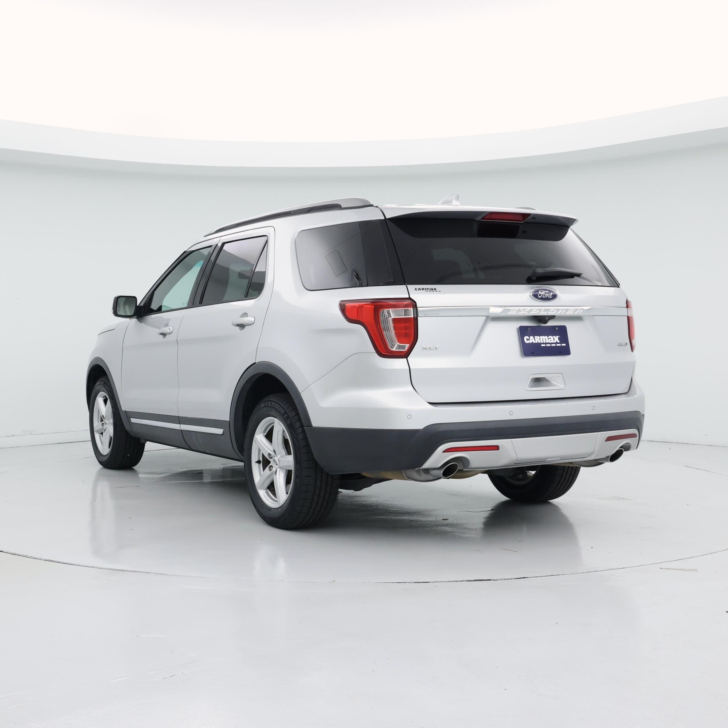 Thumbnail: 2017 Ford Explorer - 2