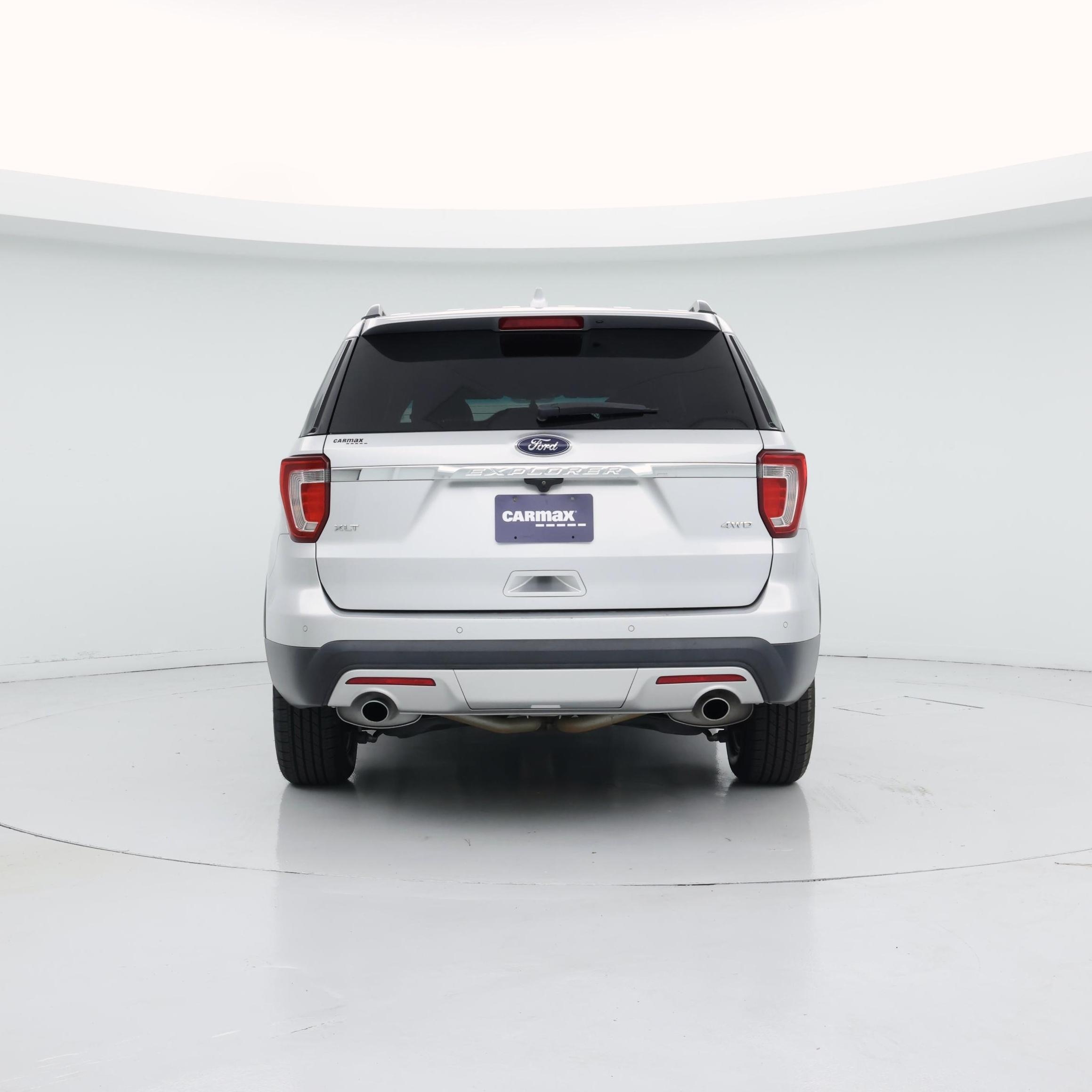 Thumbnail: 2017 Ford Explorer - 6