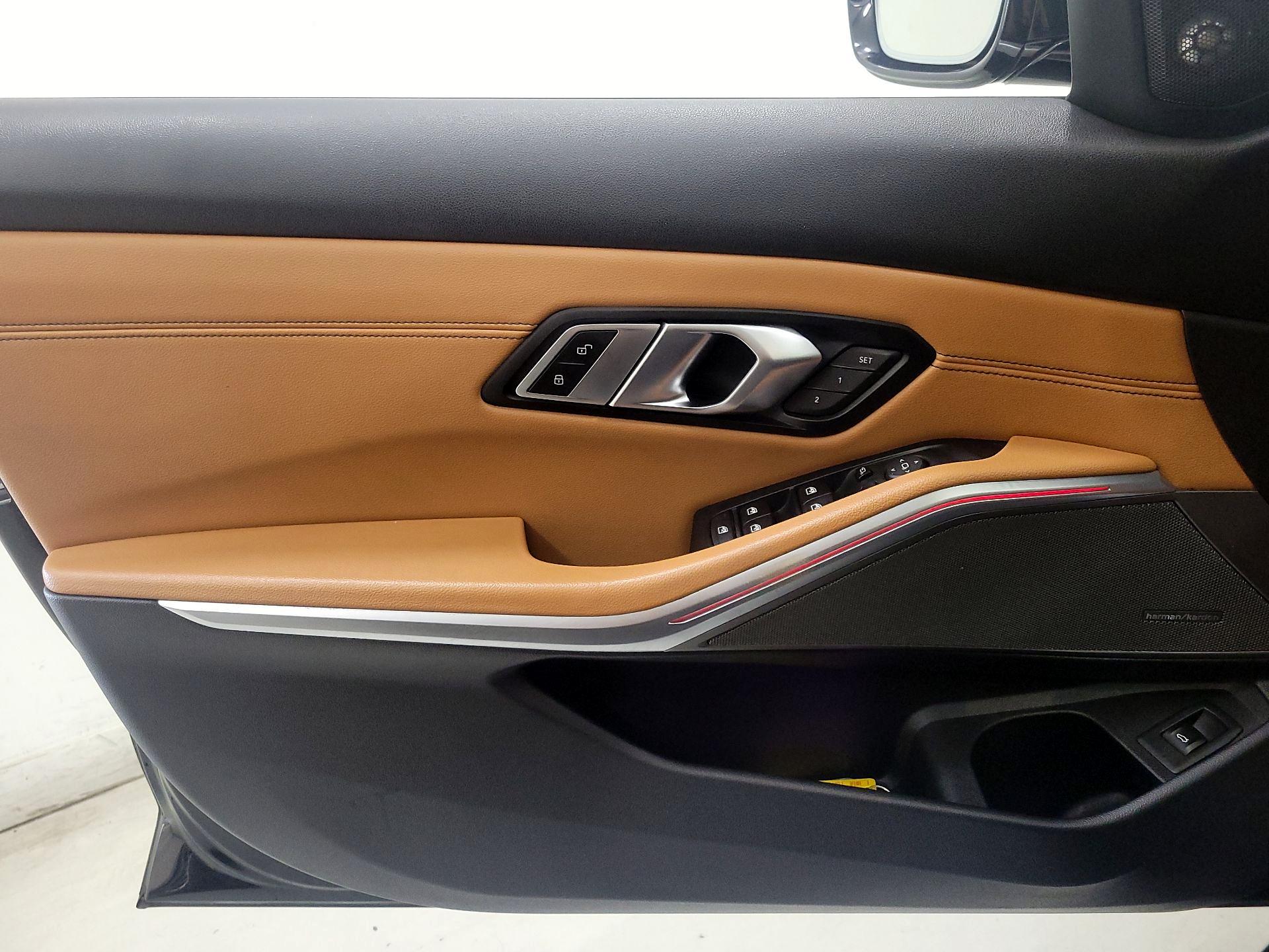Thumbnail: 2021 BMW 3 Series - 12