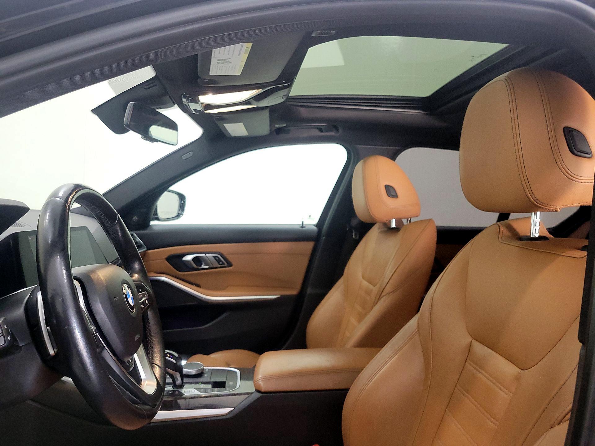 Thumbnail: 2021 BMW 3 Series - 20