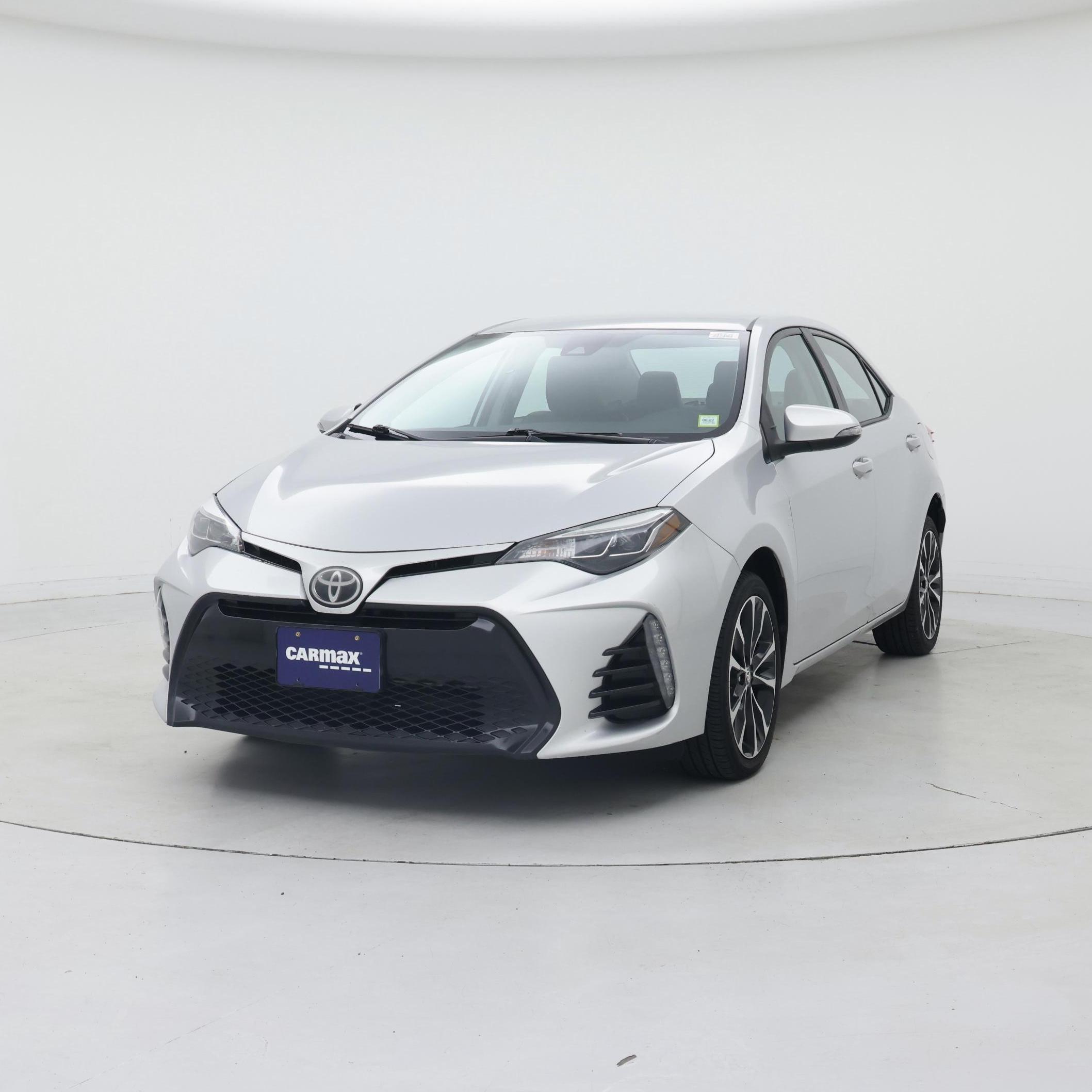 Thumbnail: 2017 Toyota Corolla - 4