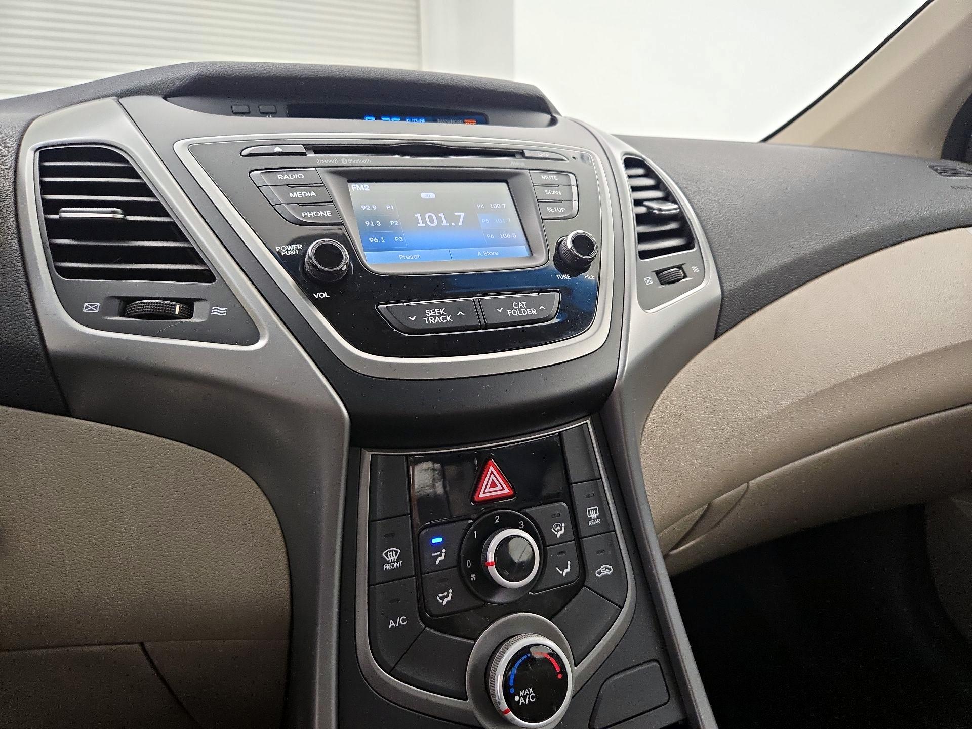 Thumbnail: 2016 Hyundai Elantra - 16