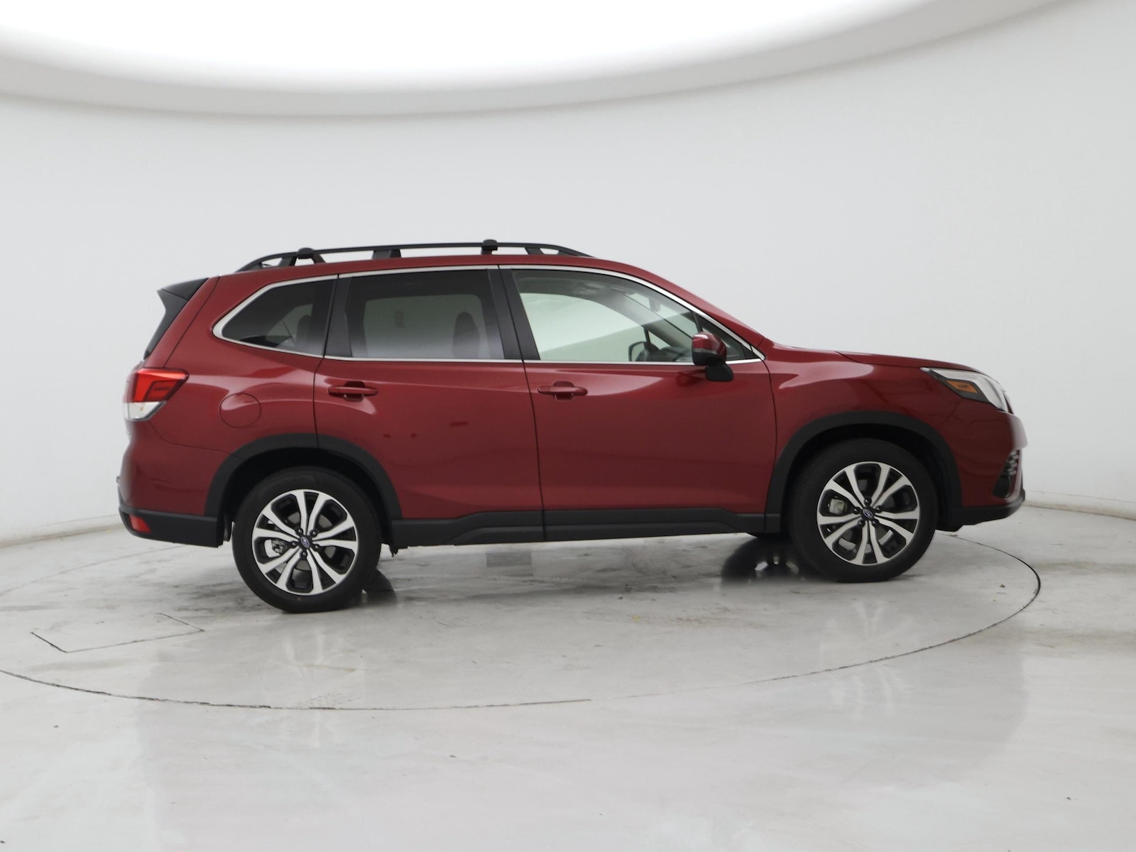 2024 Subaru Forester Limited - Photo 8