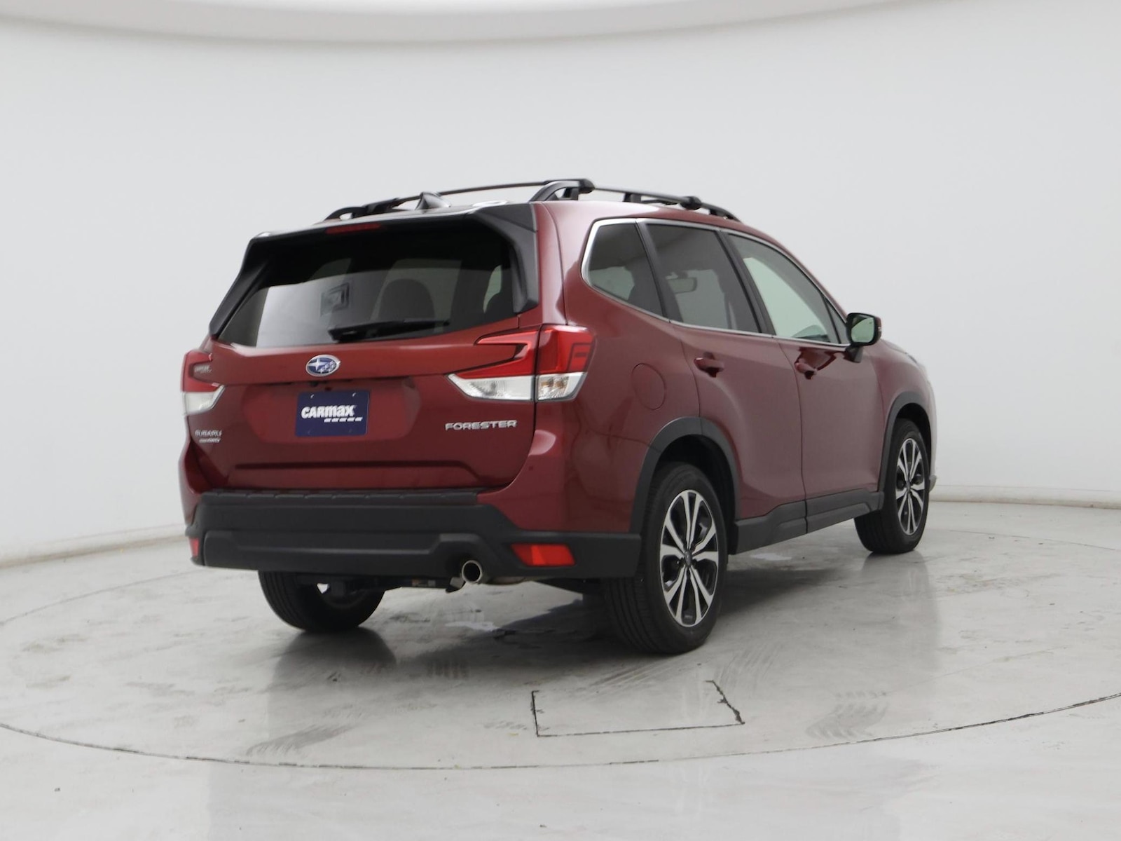 2024 Subaru Forester Limited - Photo 9