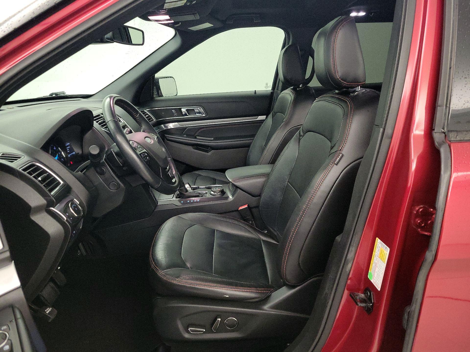 Thumbnail: 2018 Ford Explorer - 11