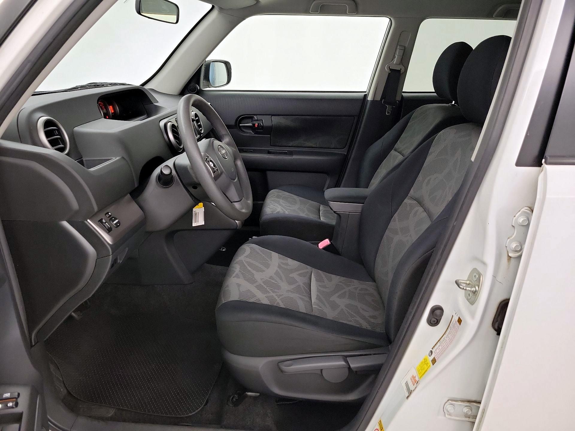 Thumbnail: 2015 Scion xB - 11