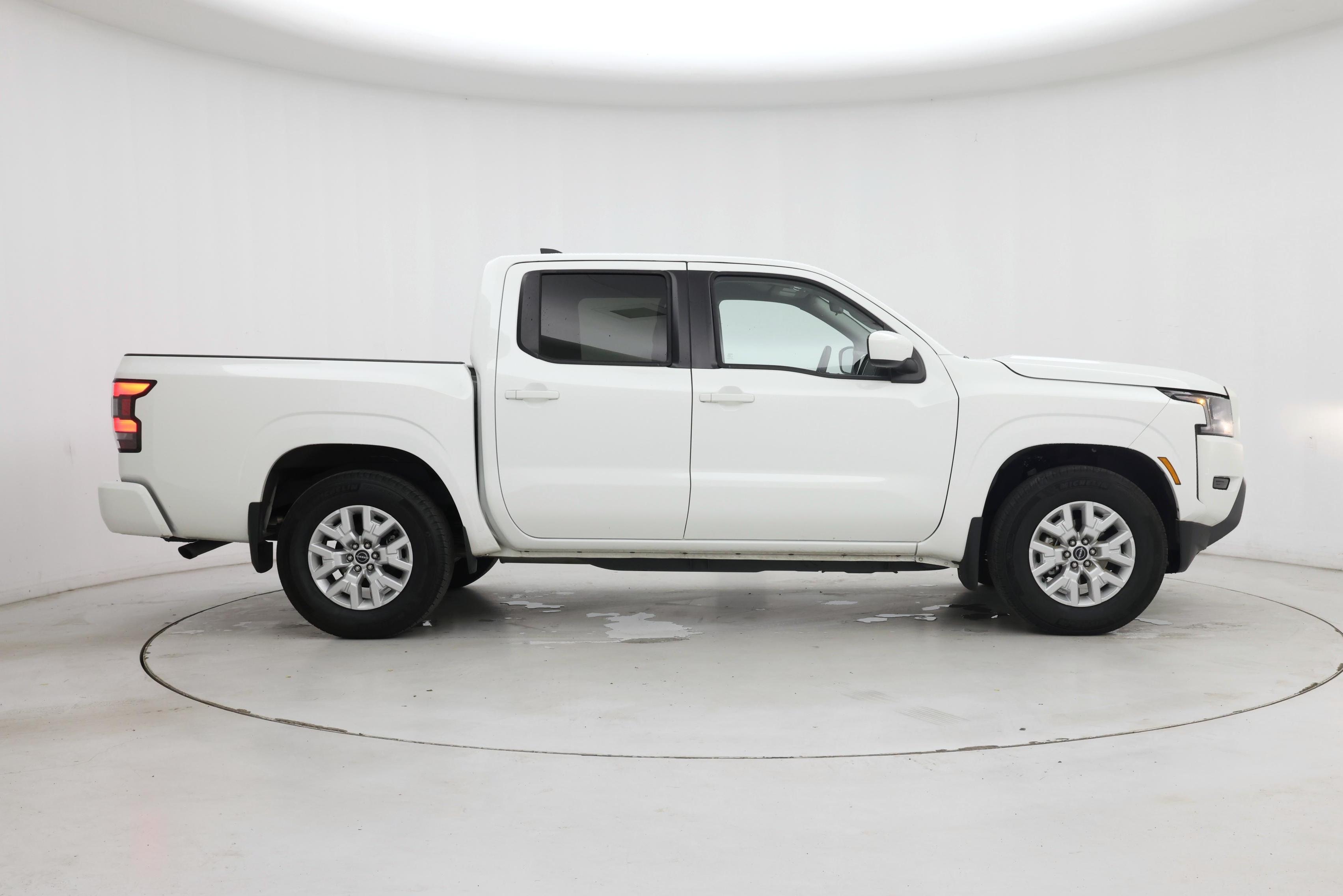 Thumbnail: 2023 Nissan Frontier - 7