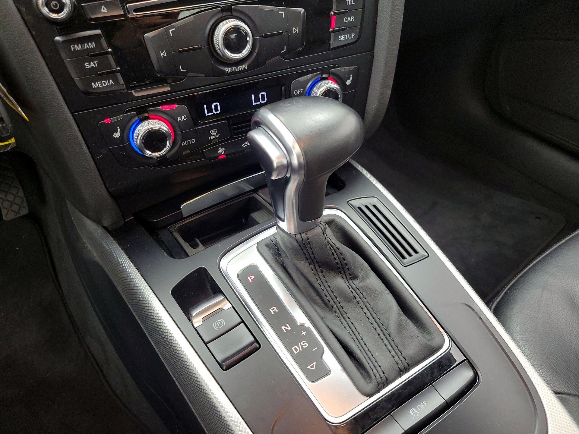 Thumbnail: 2015 Audi A4 - 16