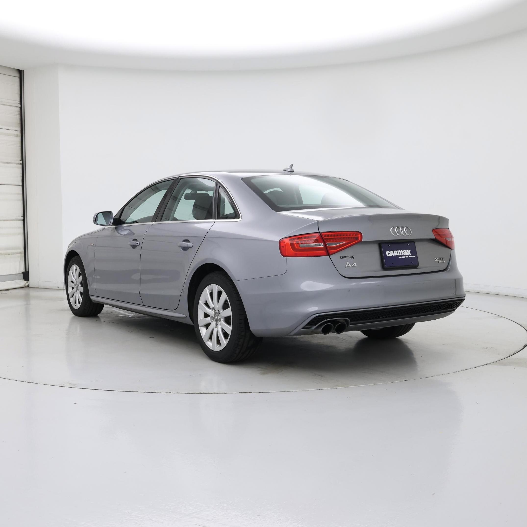 Thumbnail: 2015 Audi A4 - 2