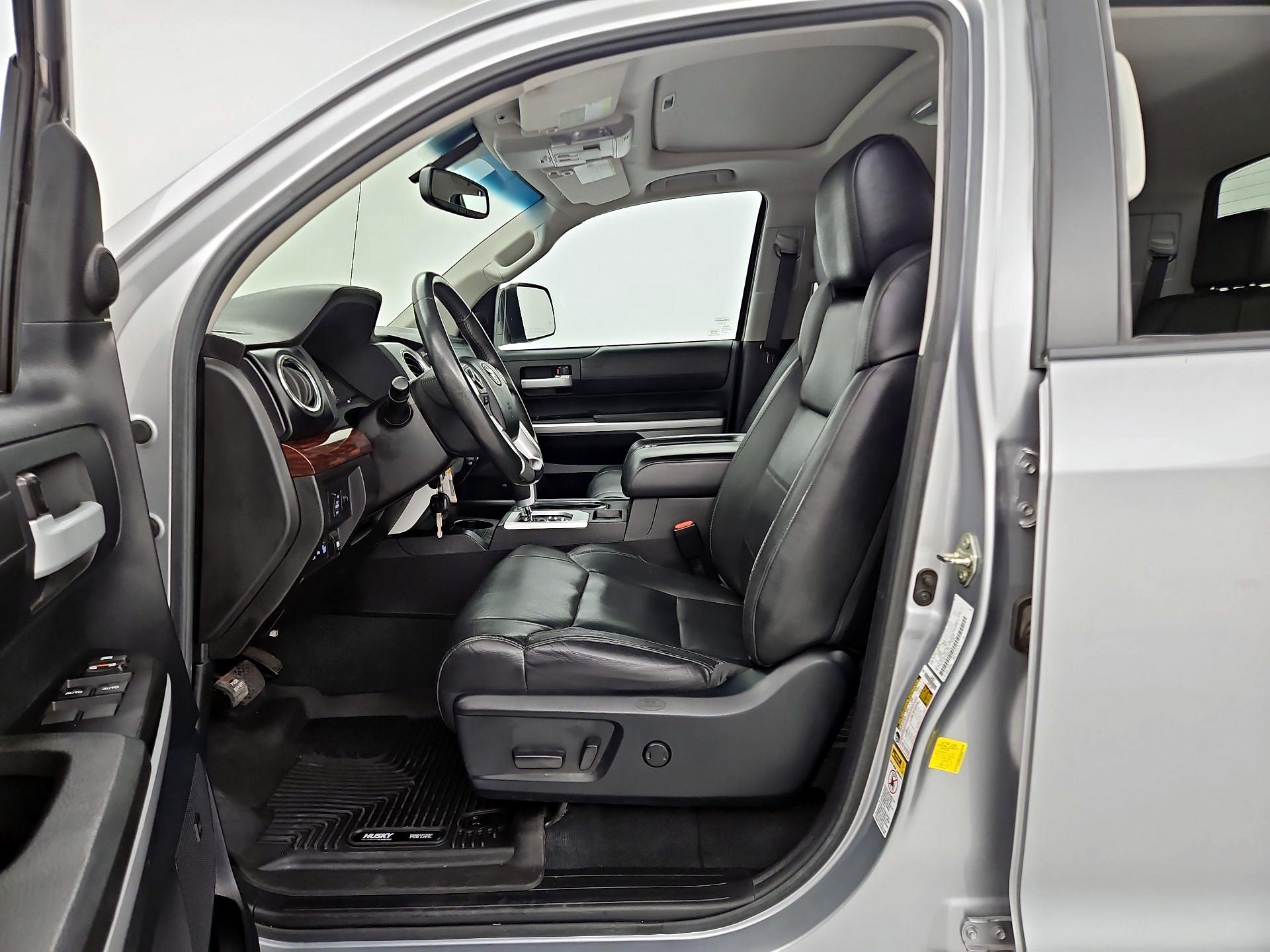 Thumbnail: 2016 Toyota Tundra - 11