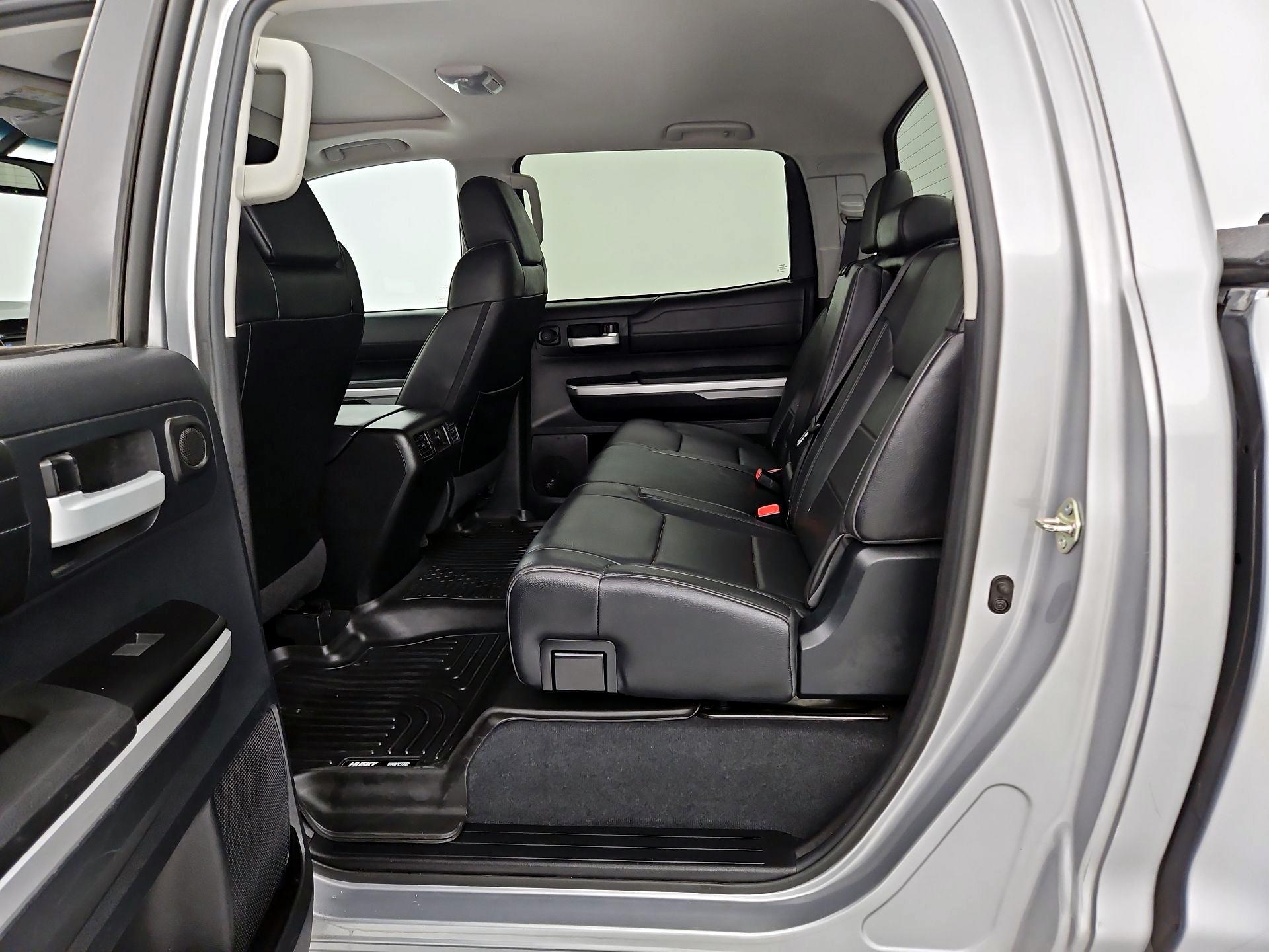 Thumbnail: 2016 Toyota Tundra - 16