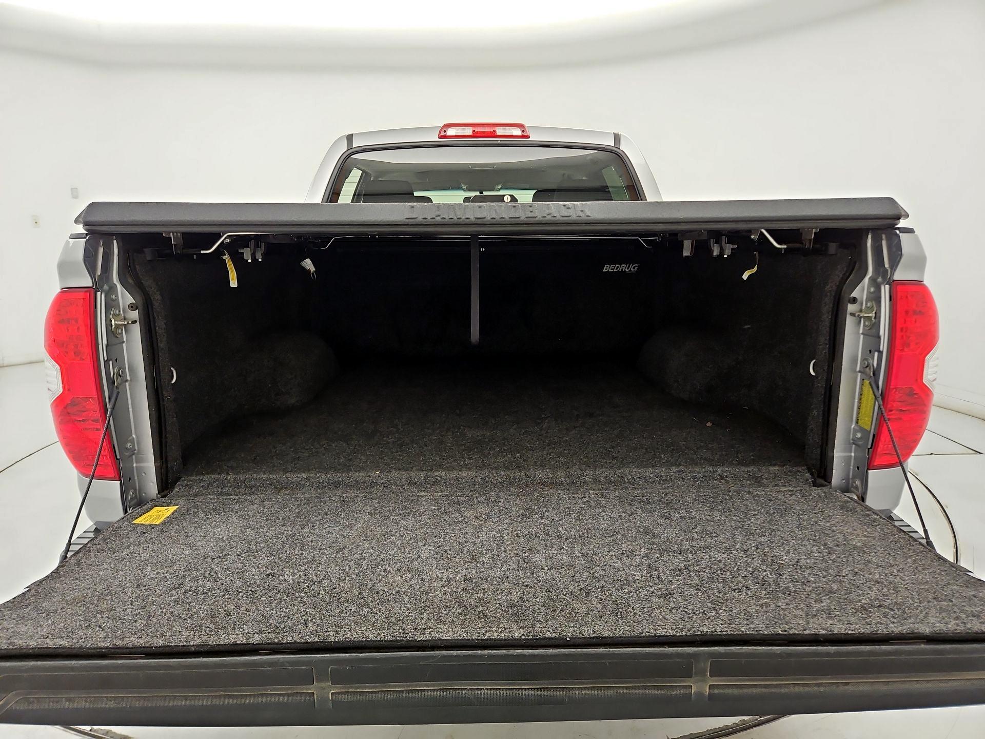 Thumbnail: 2016 Toyota Tundra - 17
