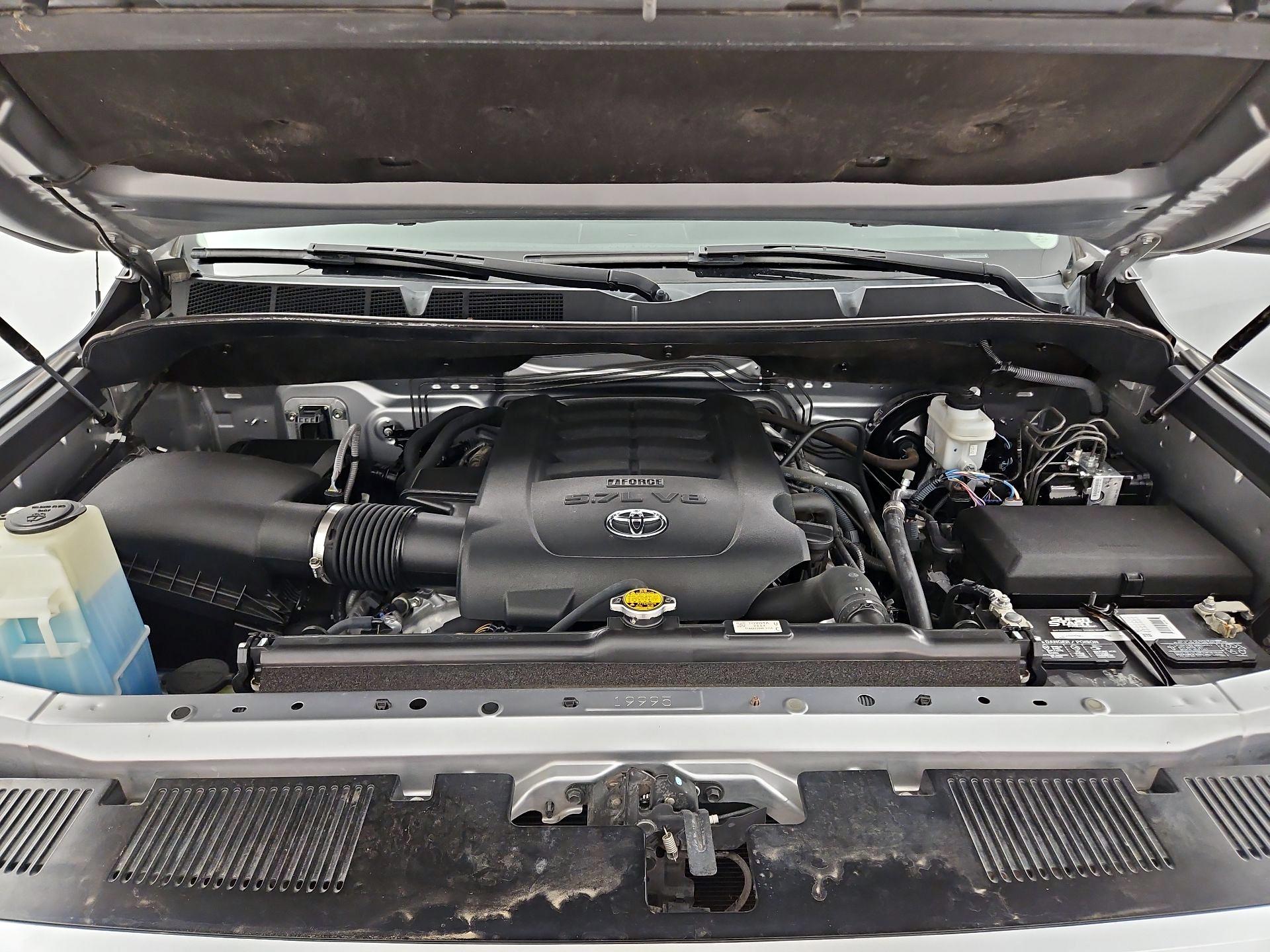 Thumbnail: 2016 Toyota Tundra - 18