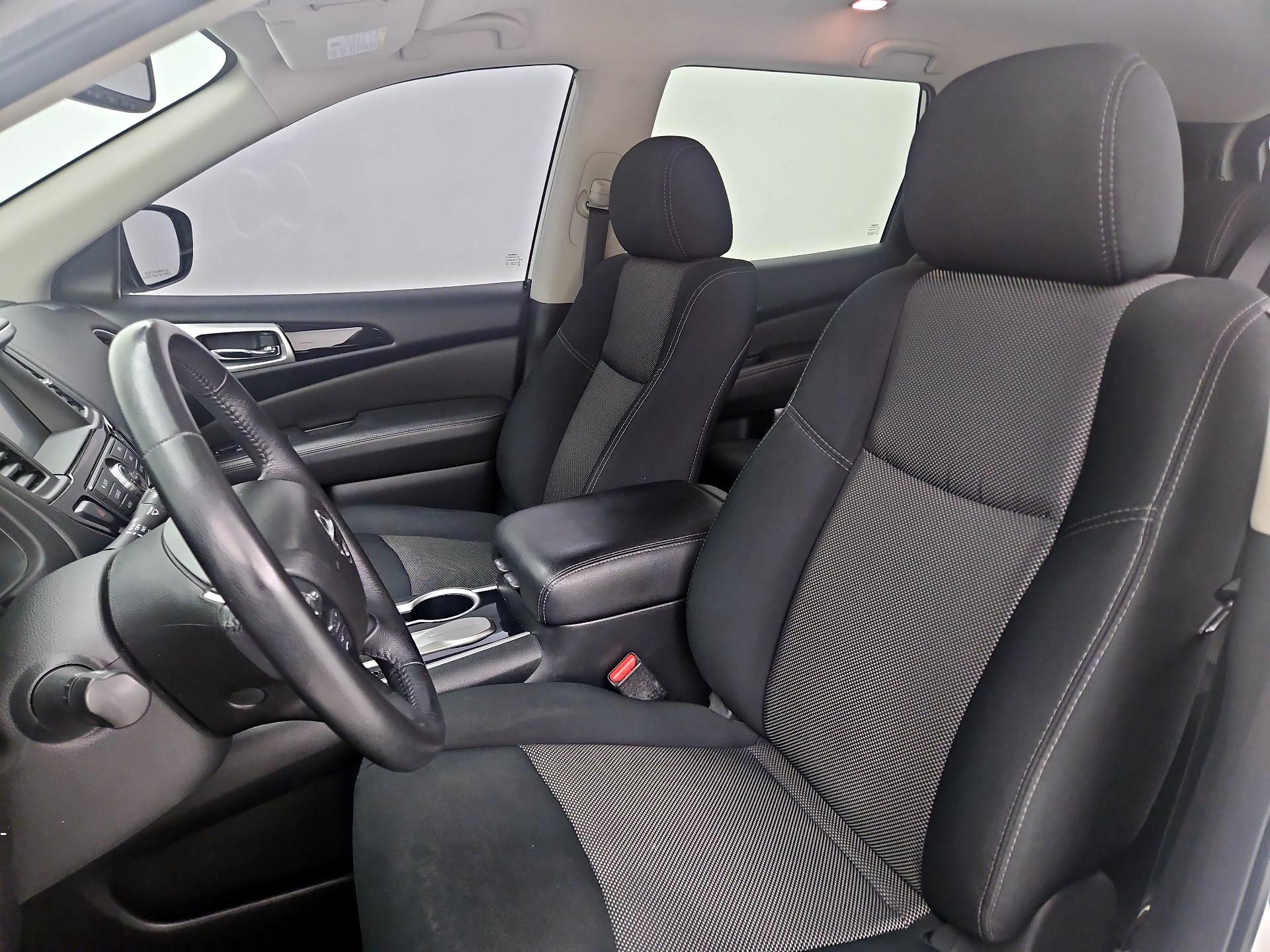 Thumbnail: 2018 Nissan Pathfinder - 11