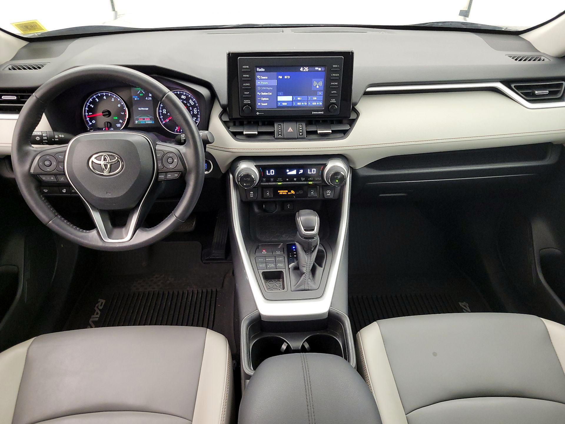 Thumbnail: 2021 Toyota RAV4 - 9