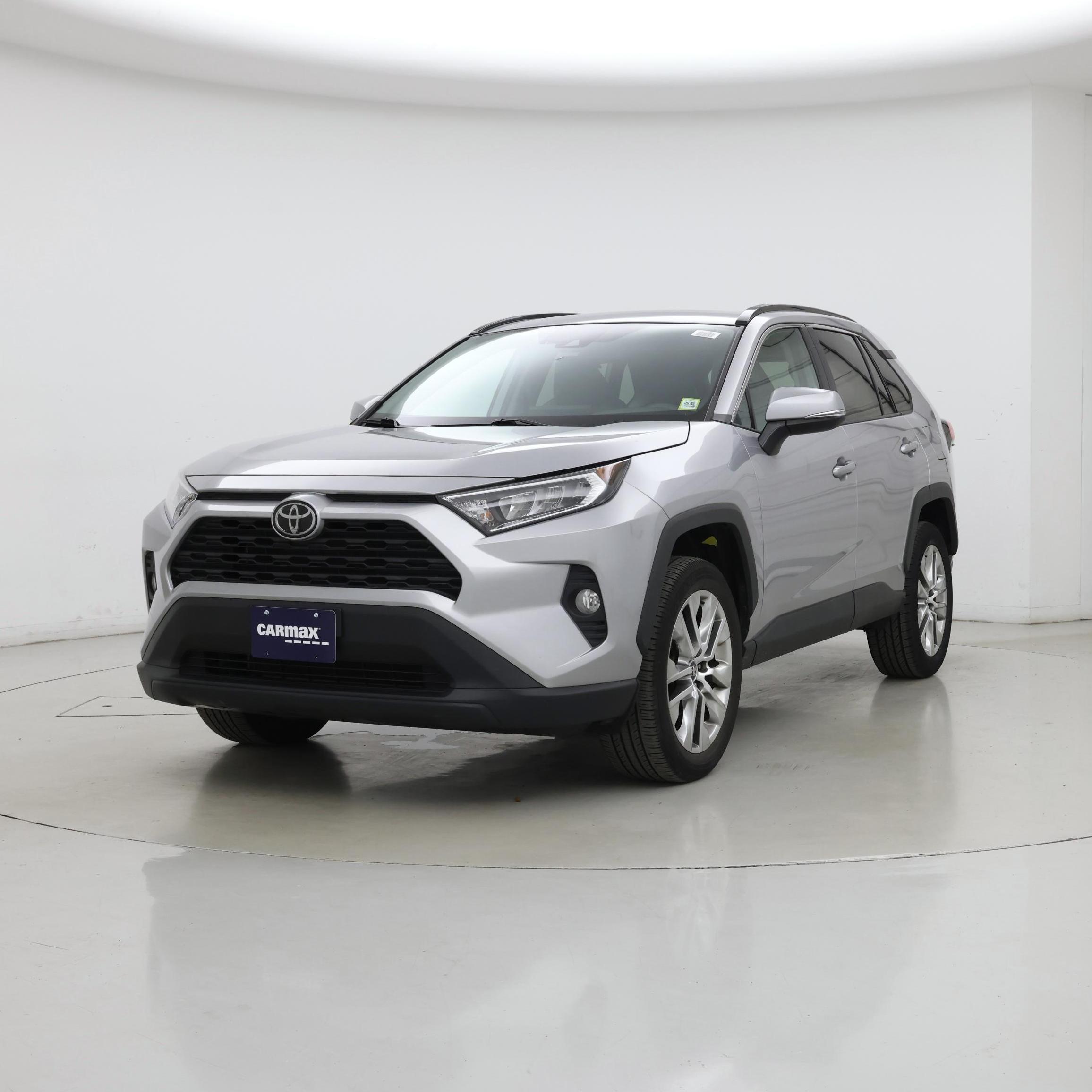 Thumbnail: 2021 Toyota RAV4 - 4
