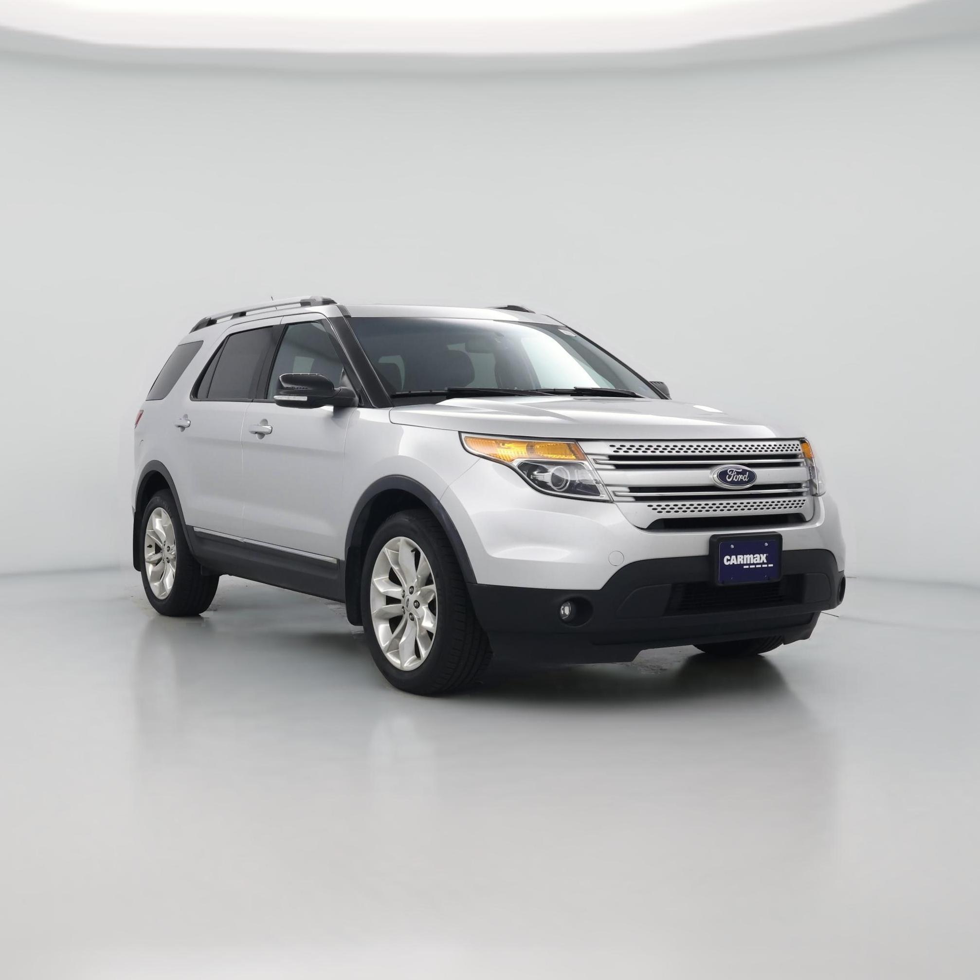 Thumbnail: 2015 Ford Explorer - 1