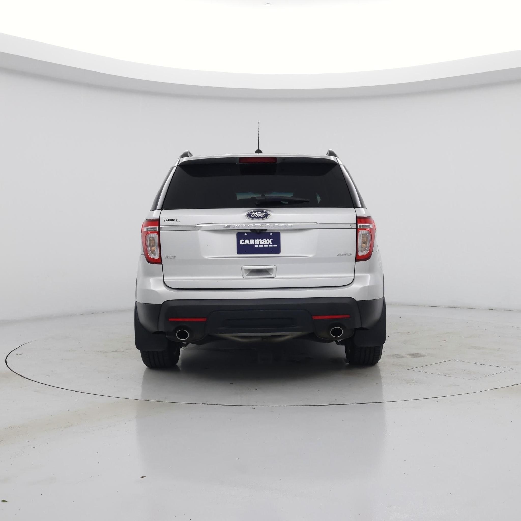 Thumbnail: 2015 Ford Explorer - 6
