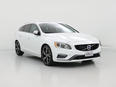2017 Volvo V60 T6 R-Design Platinum
