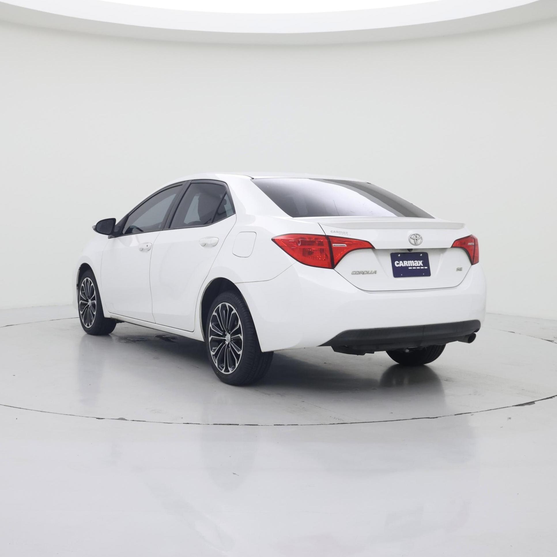 Thumbnail: 2017 Toyota Corolla - 2