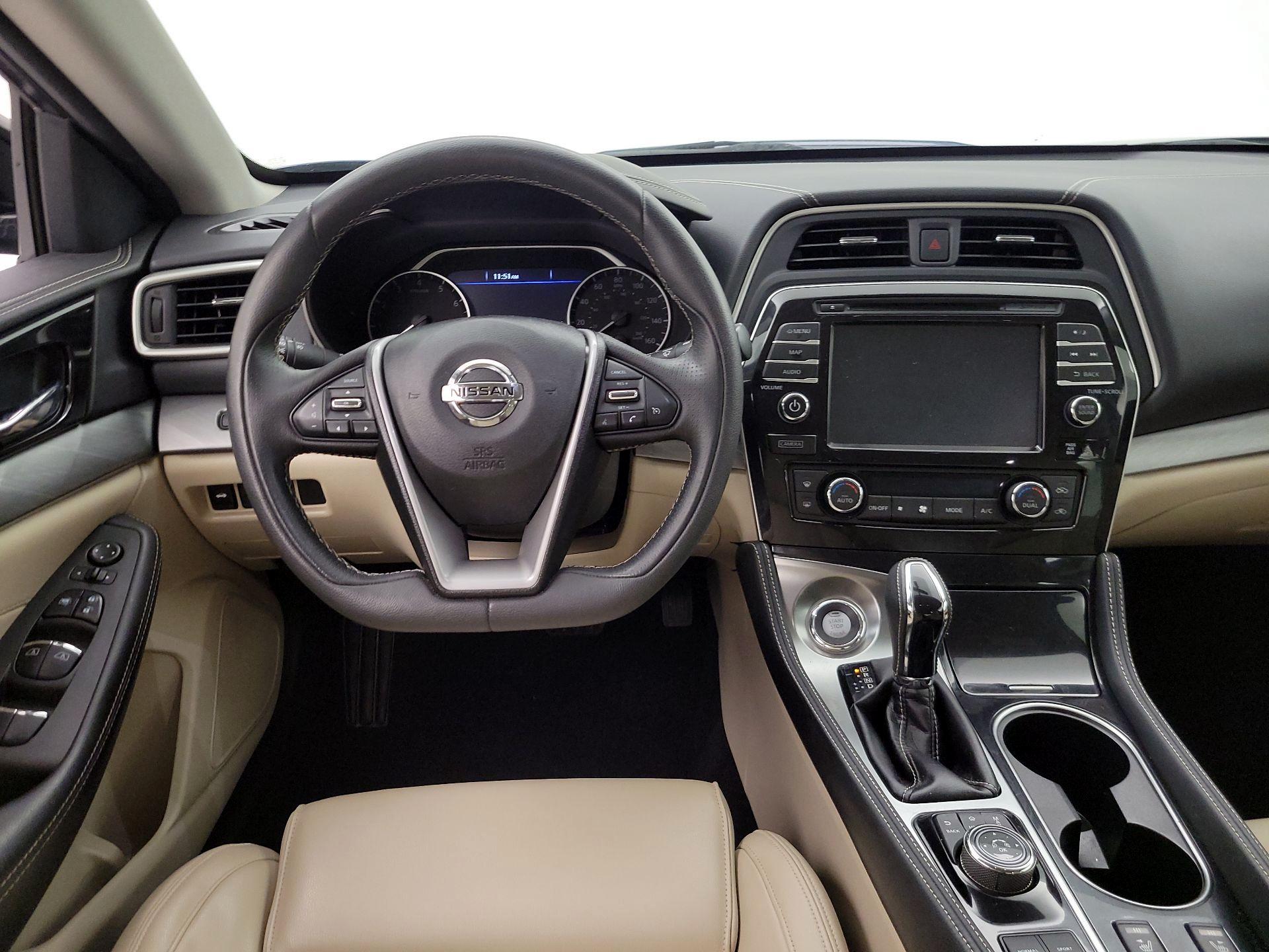 Thumbnail: 2017 Nissan Maxima - 10