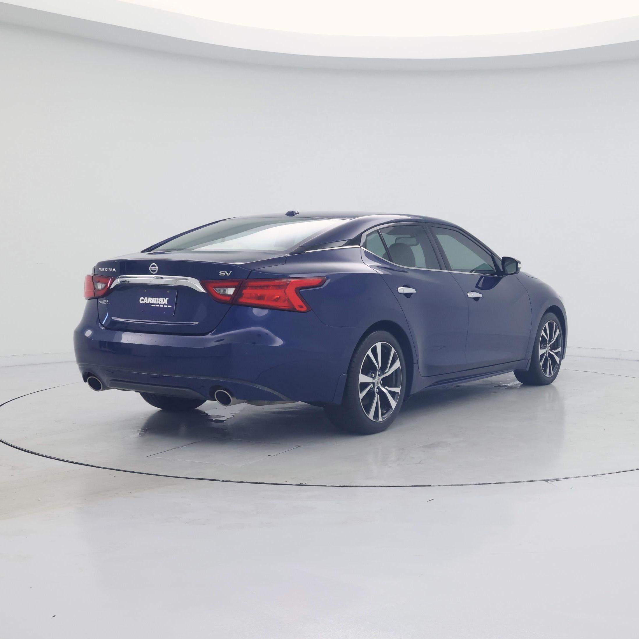 Thumbnail: 2017 Nissan Maxima - 8