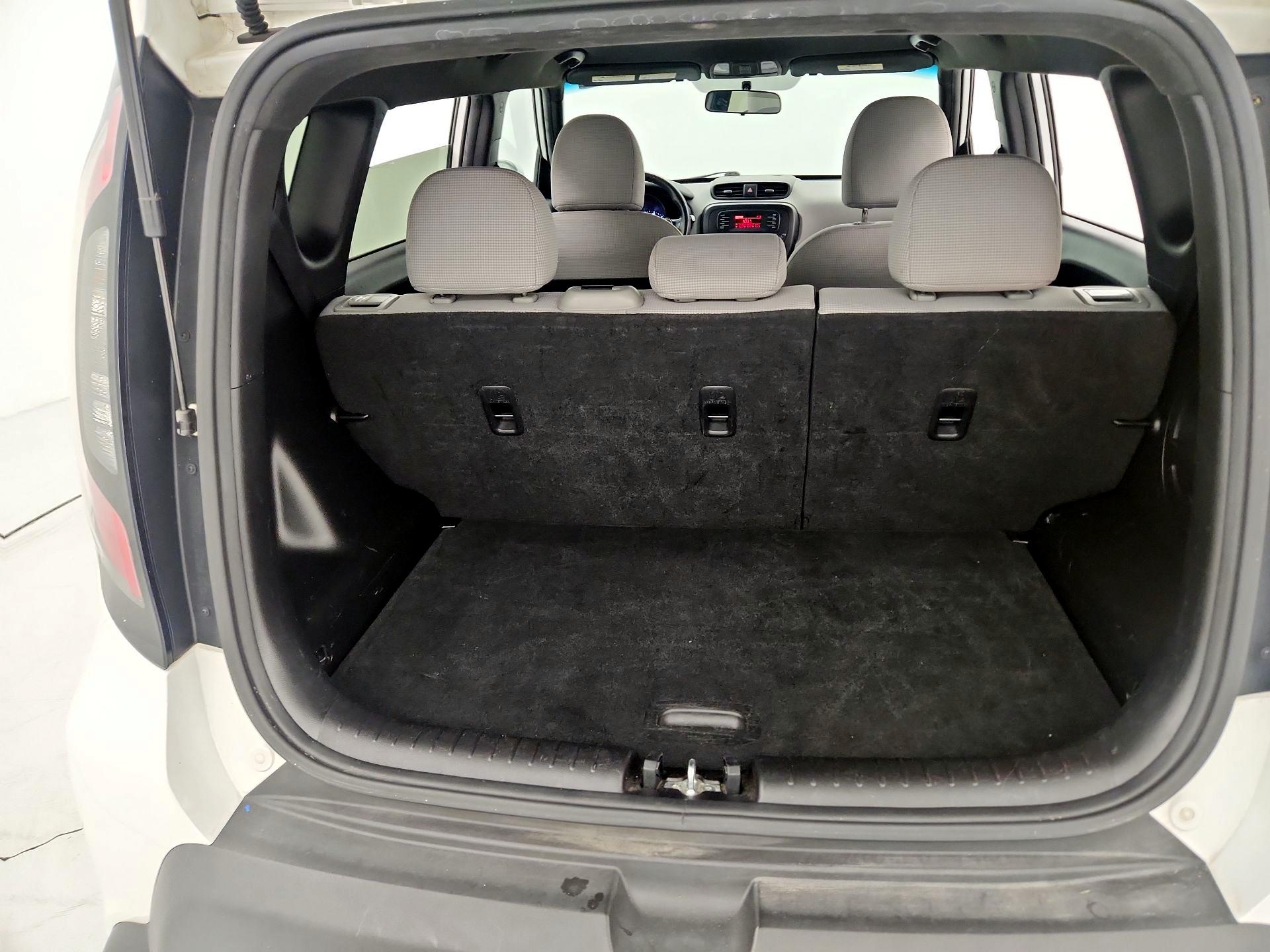 Thumbnail: 2014 Kia Soul - 19