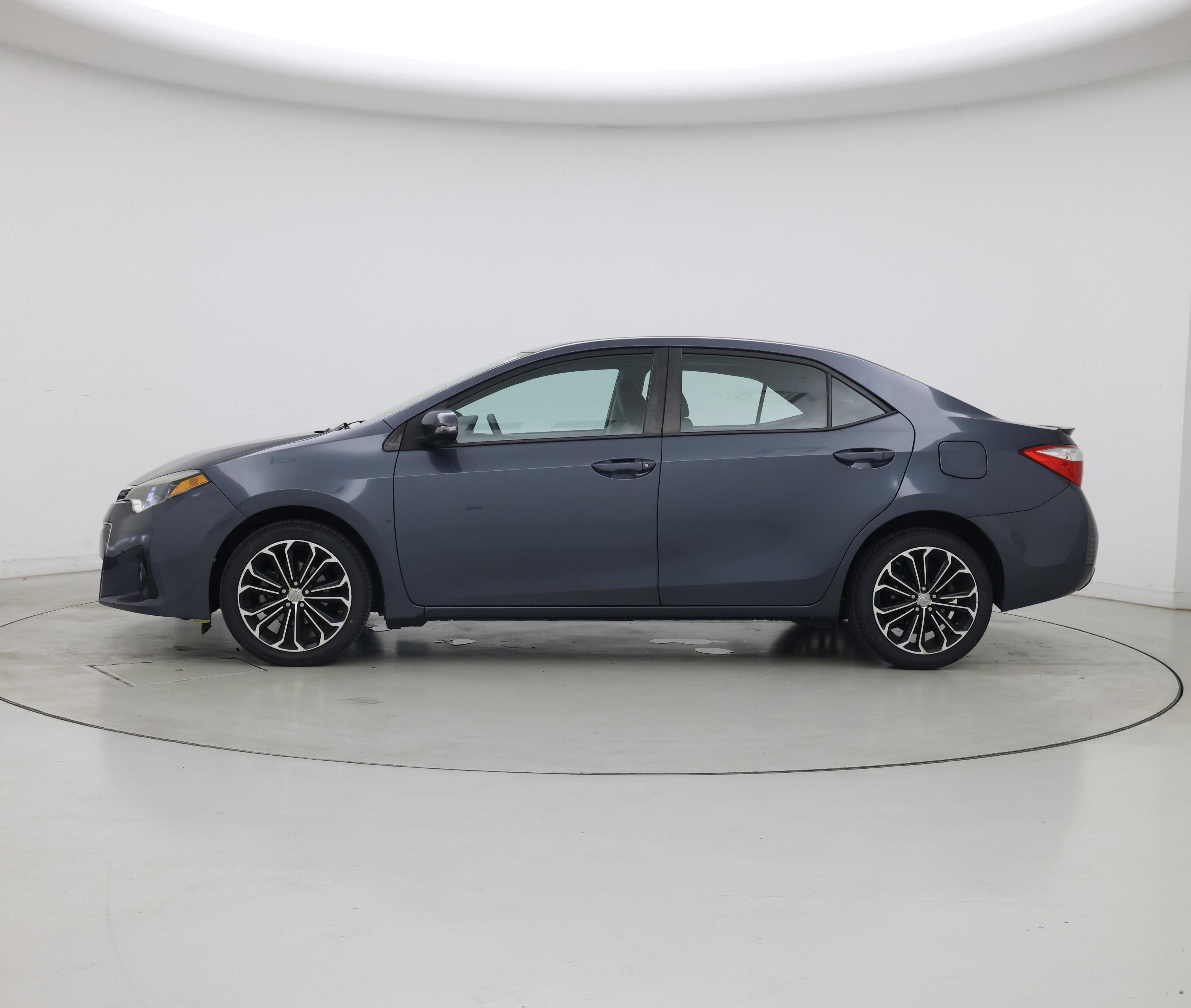 Thumbnail: 2015 Toyota Corolla - 3