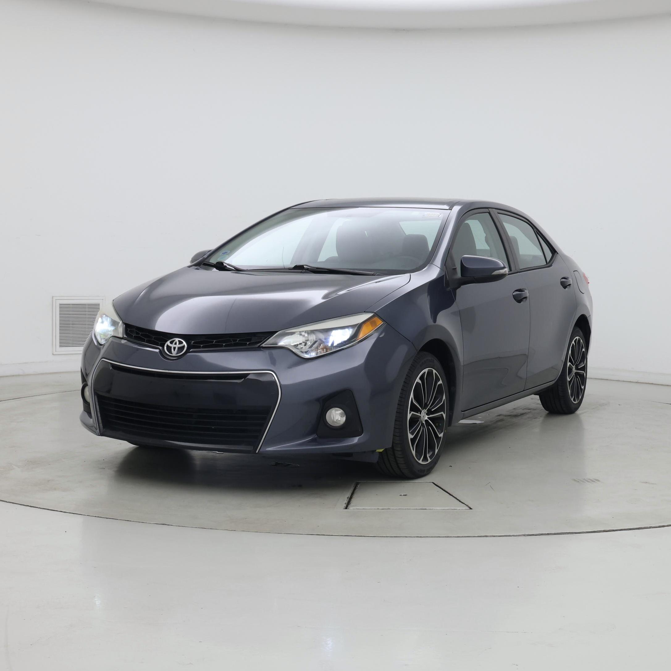 Thumbnail: 2015 Toyota Corolla - 4